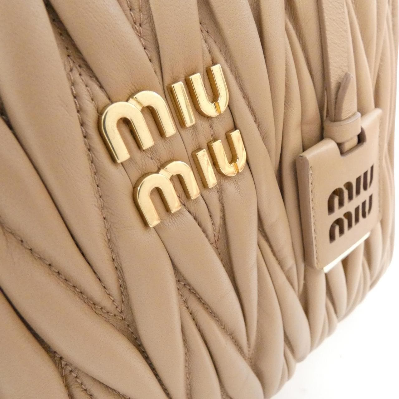 [新品] MIU MIU 5BG263 包包