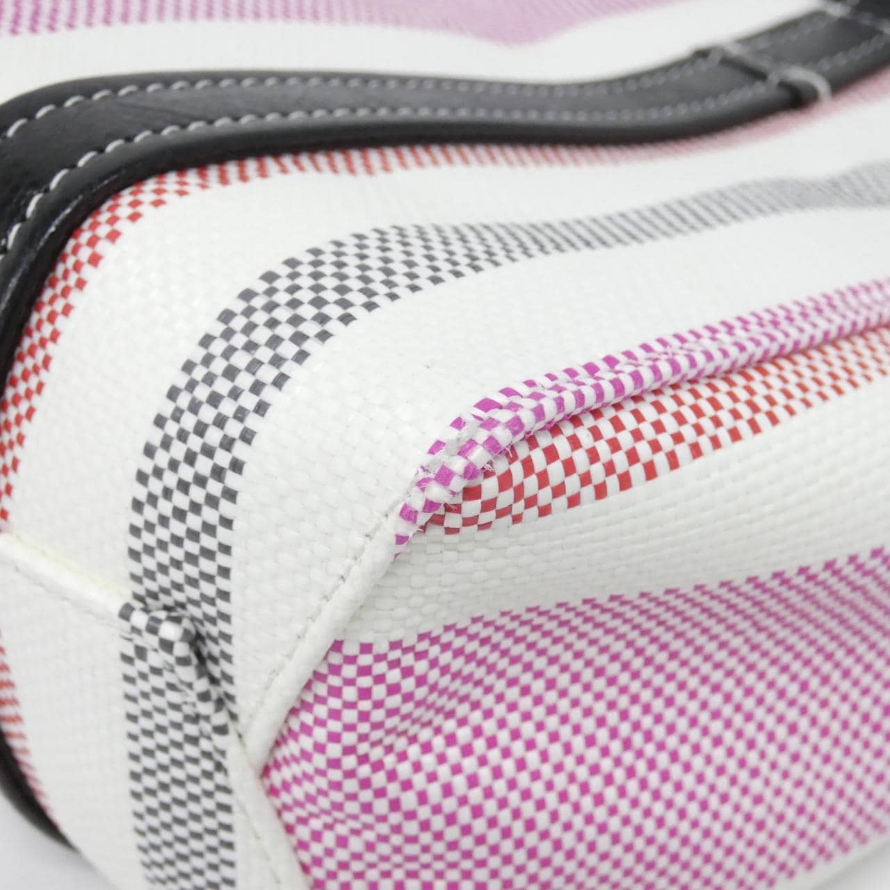 バレンシアガ バルベス スモール イースト ウェスト 671404 2107S バッグ