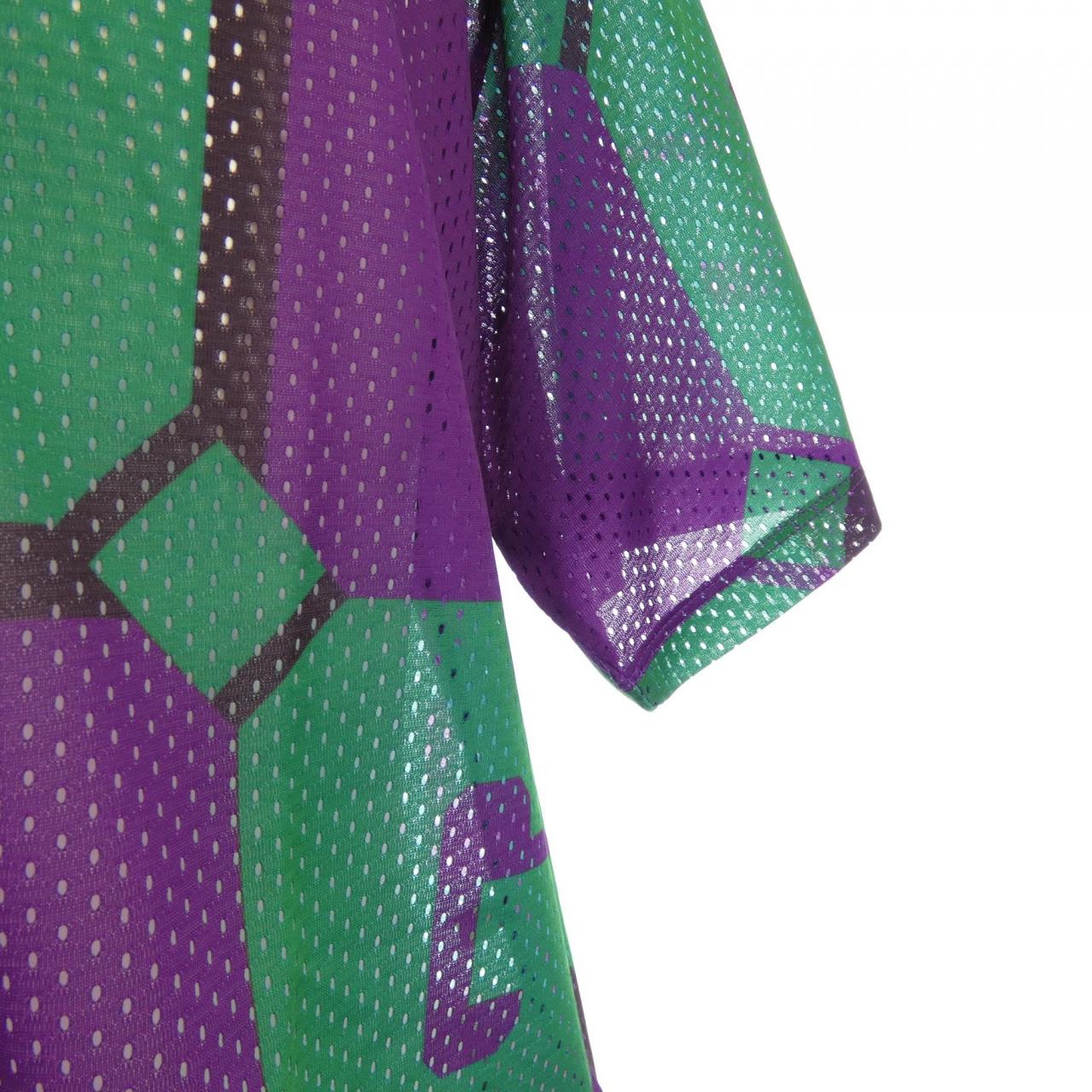 グッチ GUCCI 733736 XJFAN トップス