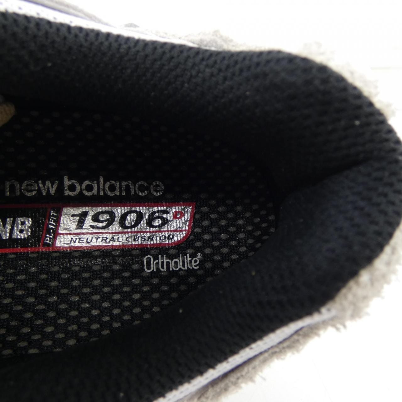 ニューバランス NEW BALANCE M1906DC スニーカー