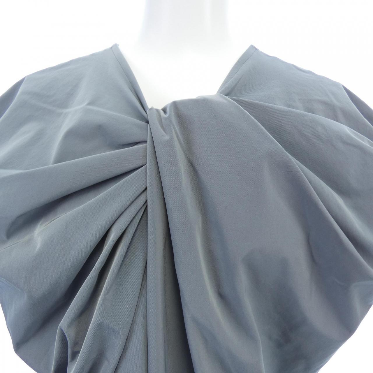 サポートサーフェス support surface STRASBURGO ワンピース