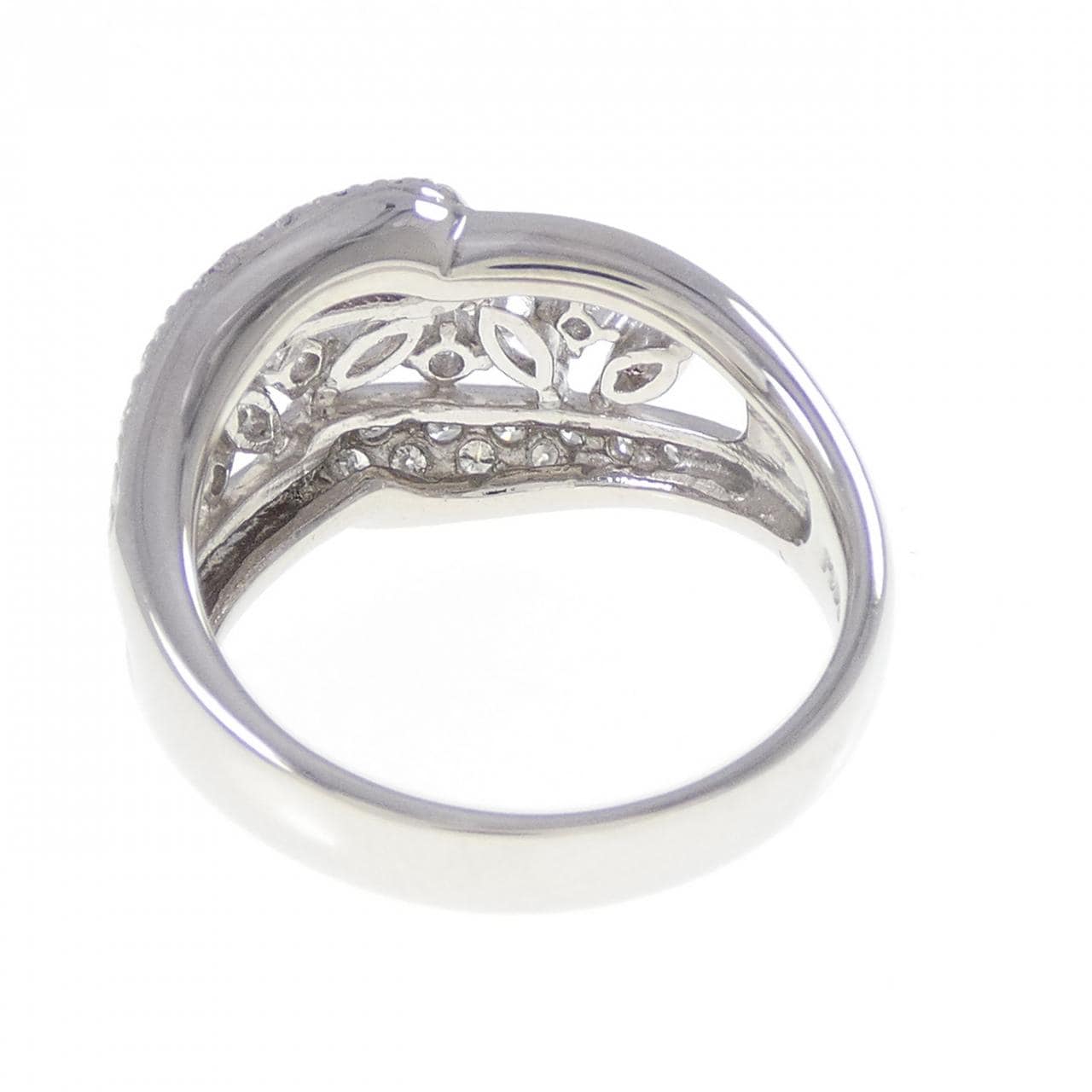 PT900 ダイヤモンド リング 0.67CT