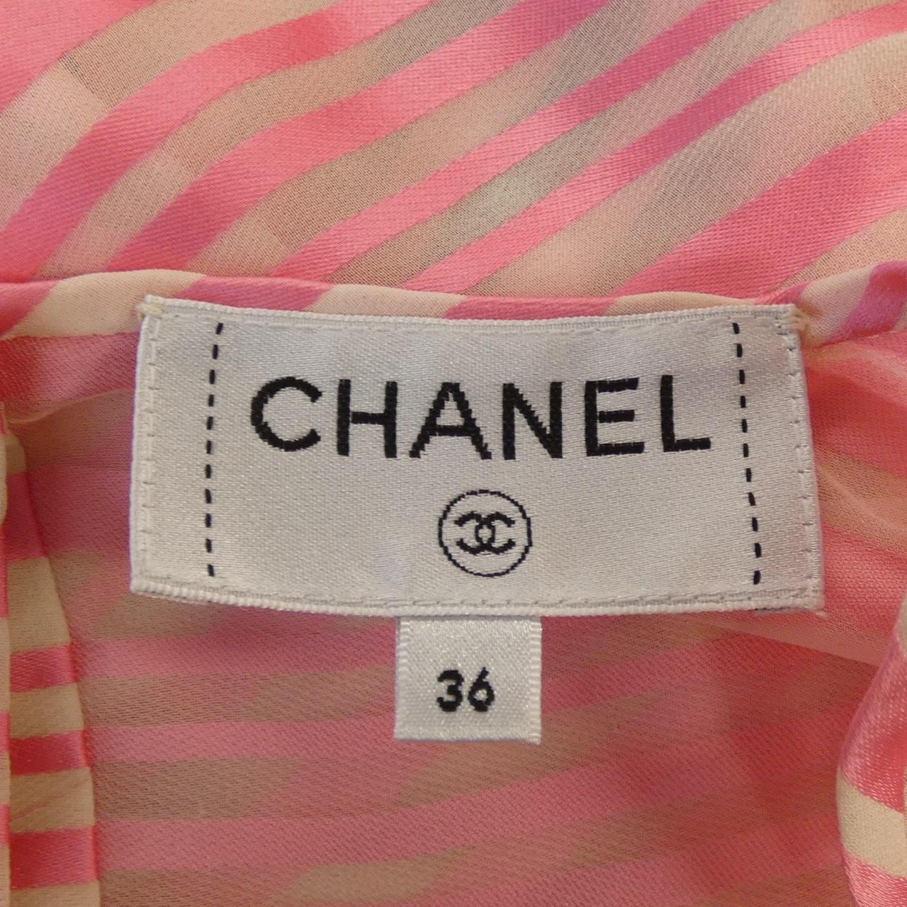 シャネル CHANEL P64148V49095 20S トップス