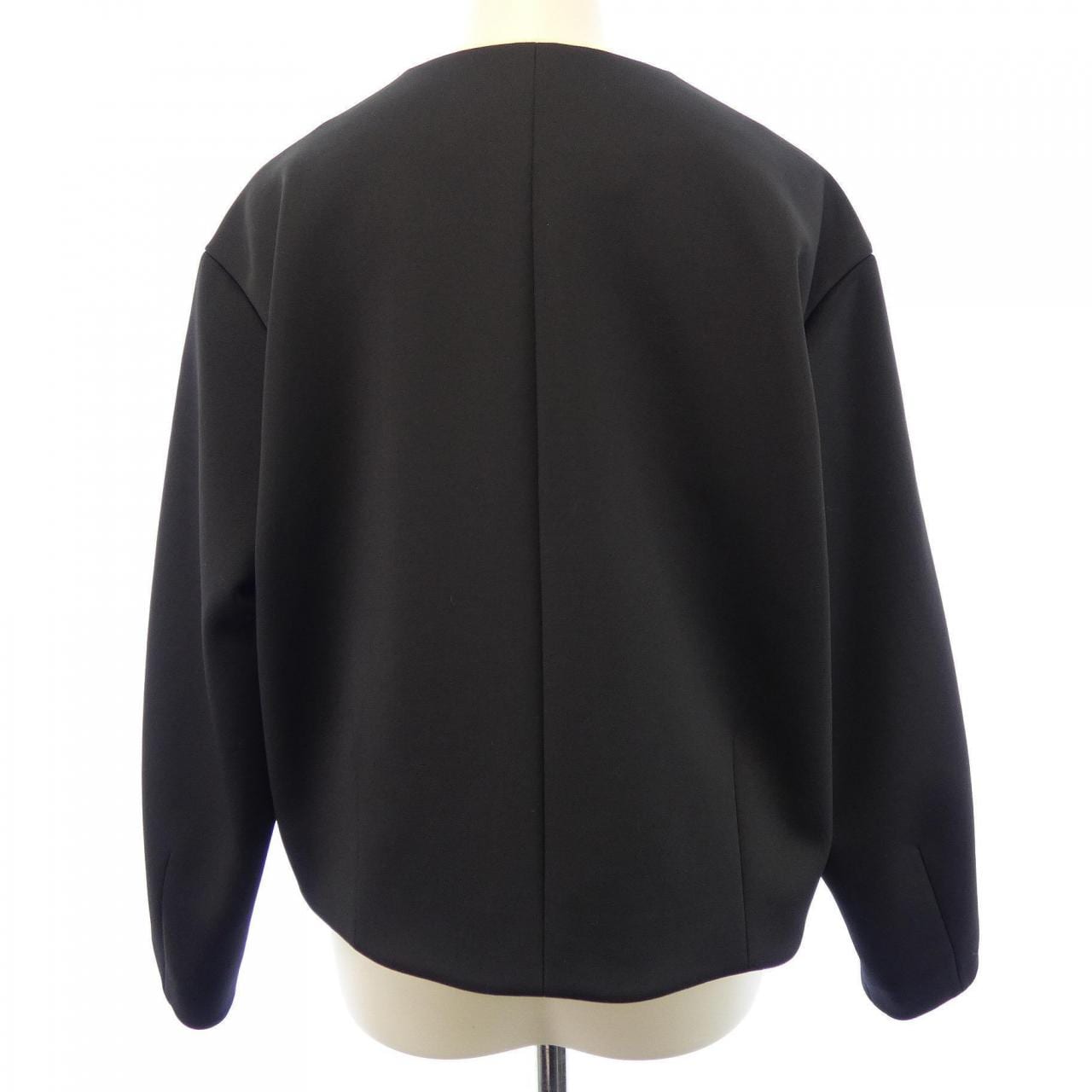 ニジュウサンク 23区 ノーカラージャケット