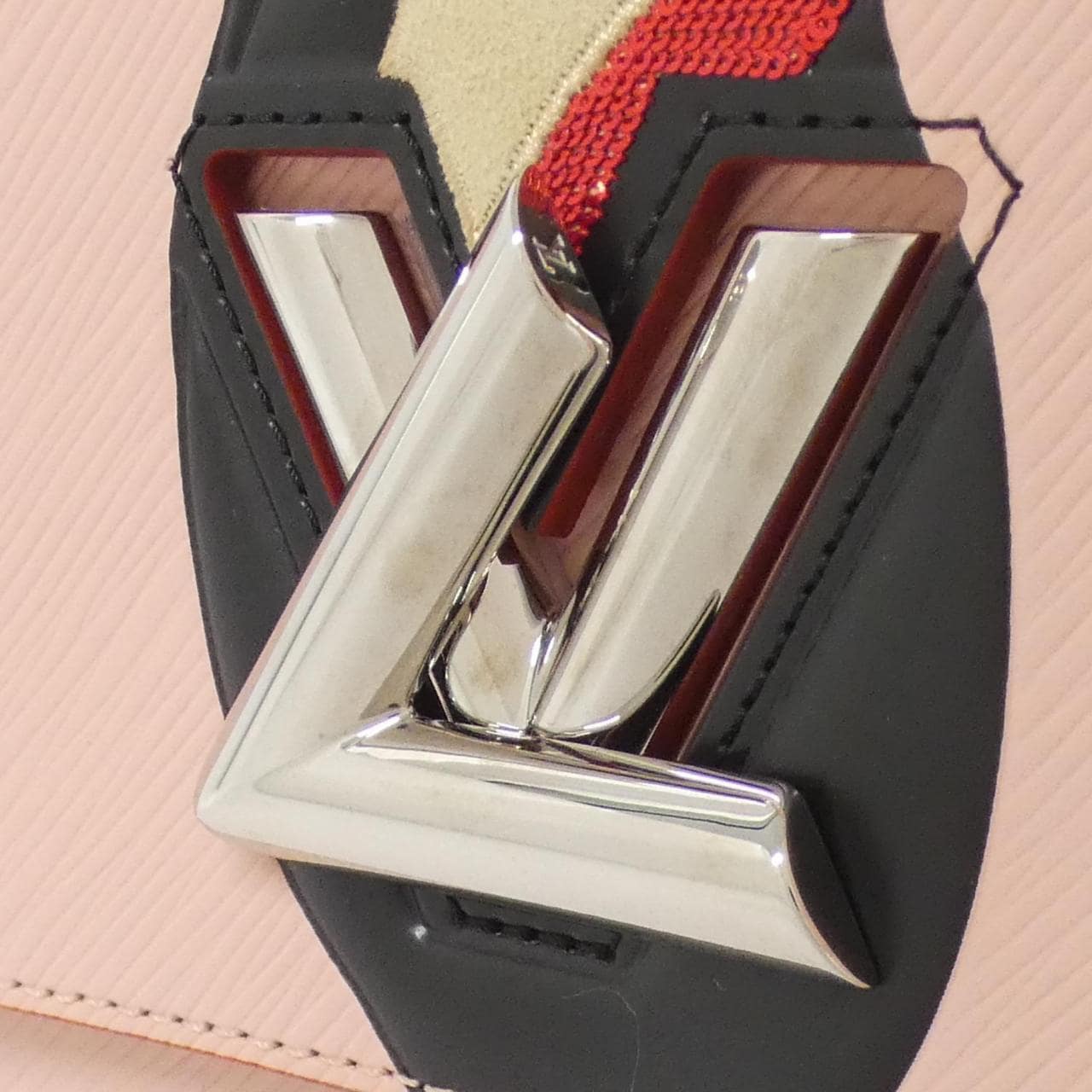 ルイヴィトン モノグラムミニ ツイスト M54717 ショルダーバッグ