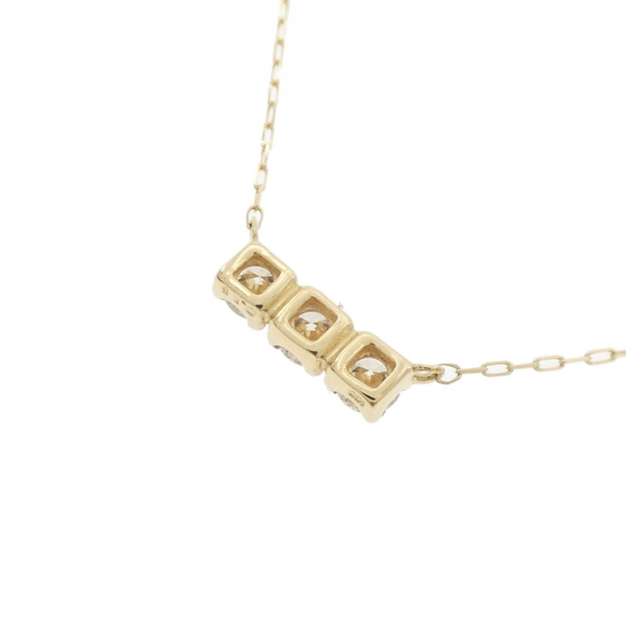 【新品】K18YG スリーストーン ダイヤモンド ネックレス 0.15CT