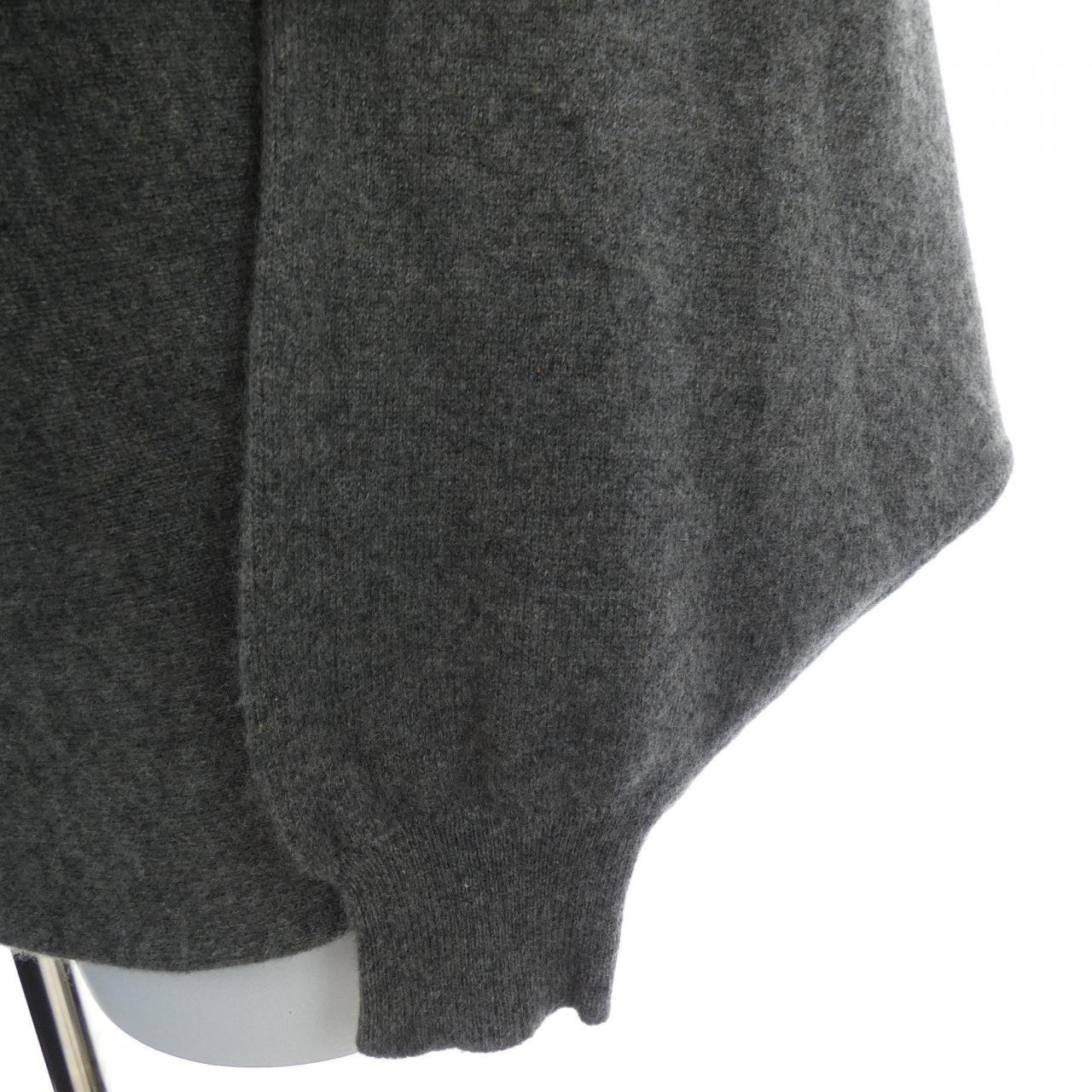 エルメス HERMES 37-7702. ニット