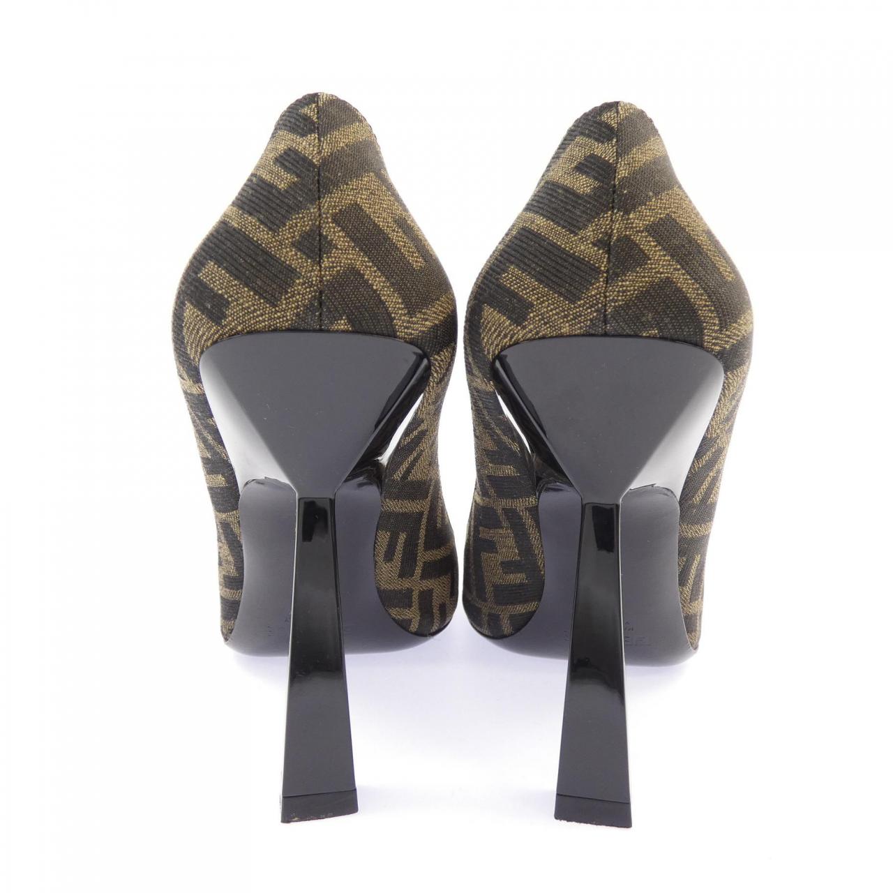 フェンダーチェ FENDACE パンプス