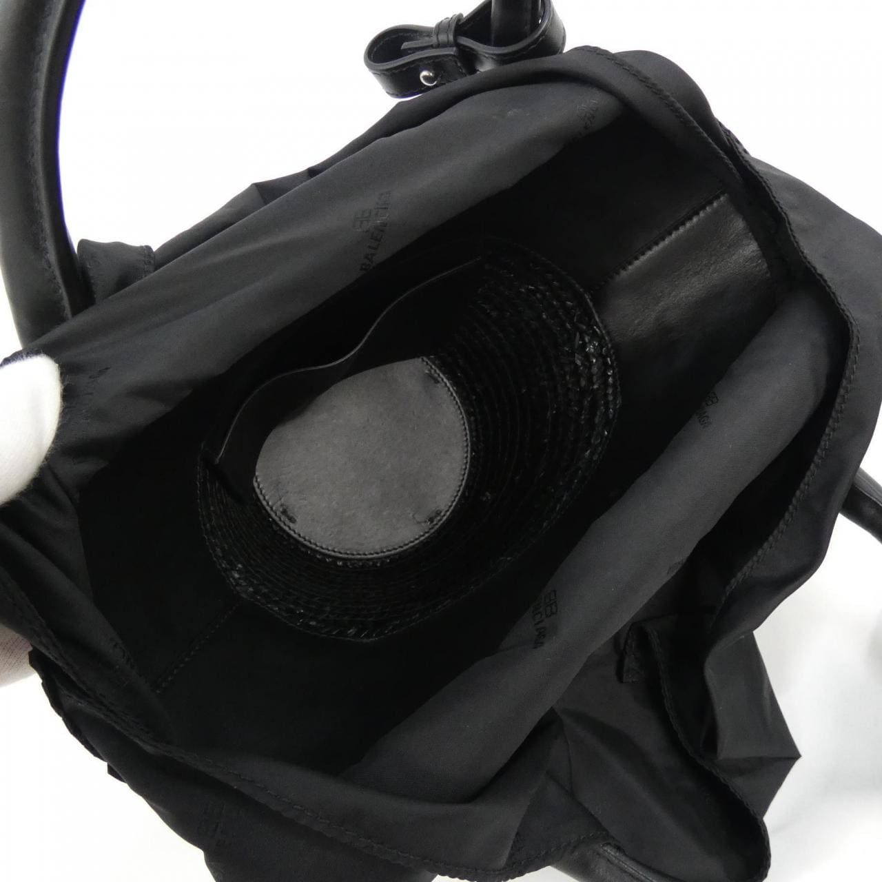 バレンシアガ 744139 2AAGO バッグ