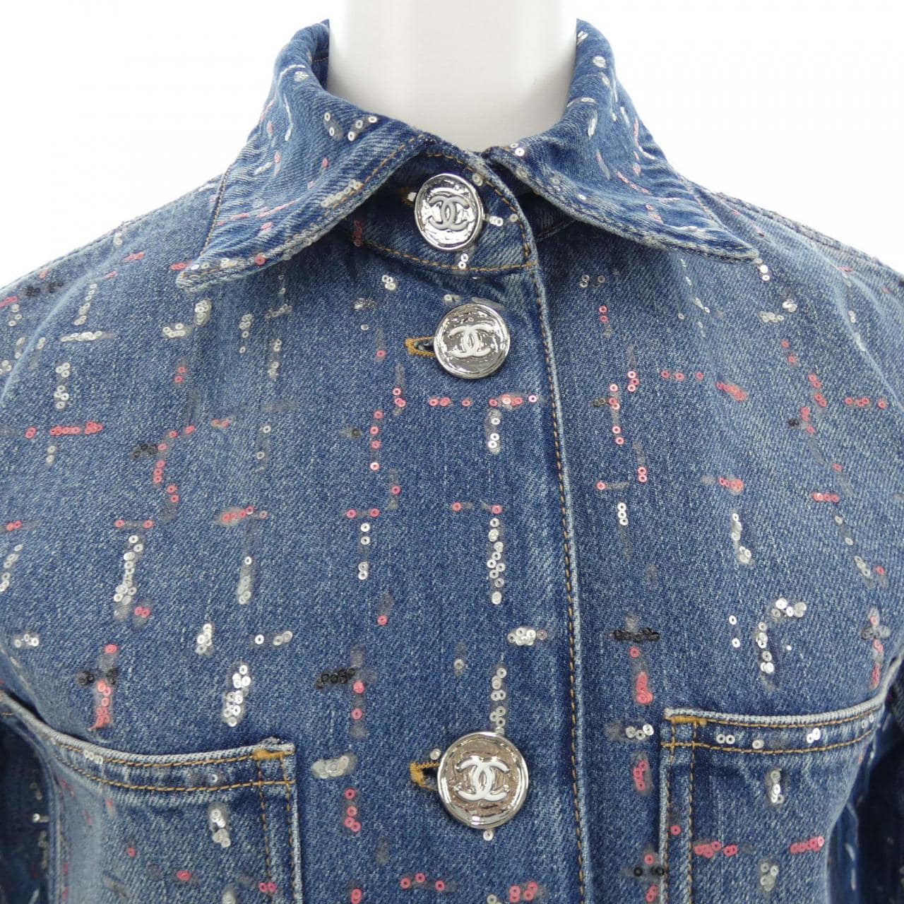 シャネル CHANEL METIERS D’ART LOOK 38 P75259V66855 23A デニムジャケット