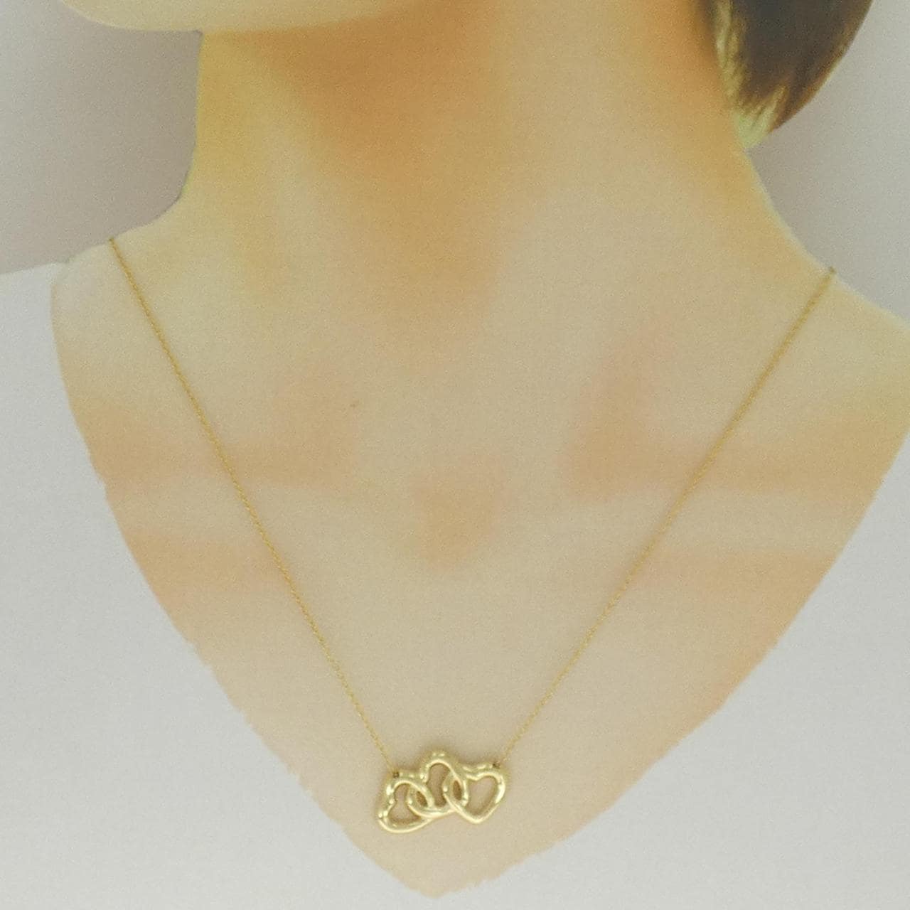 ティファニー トリプルハート ネックレス