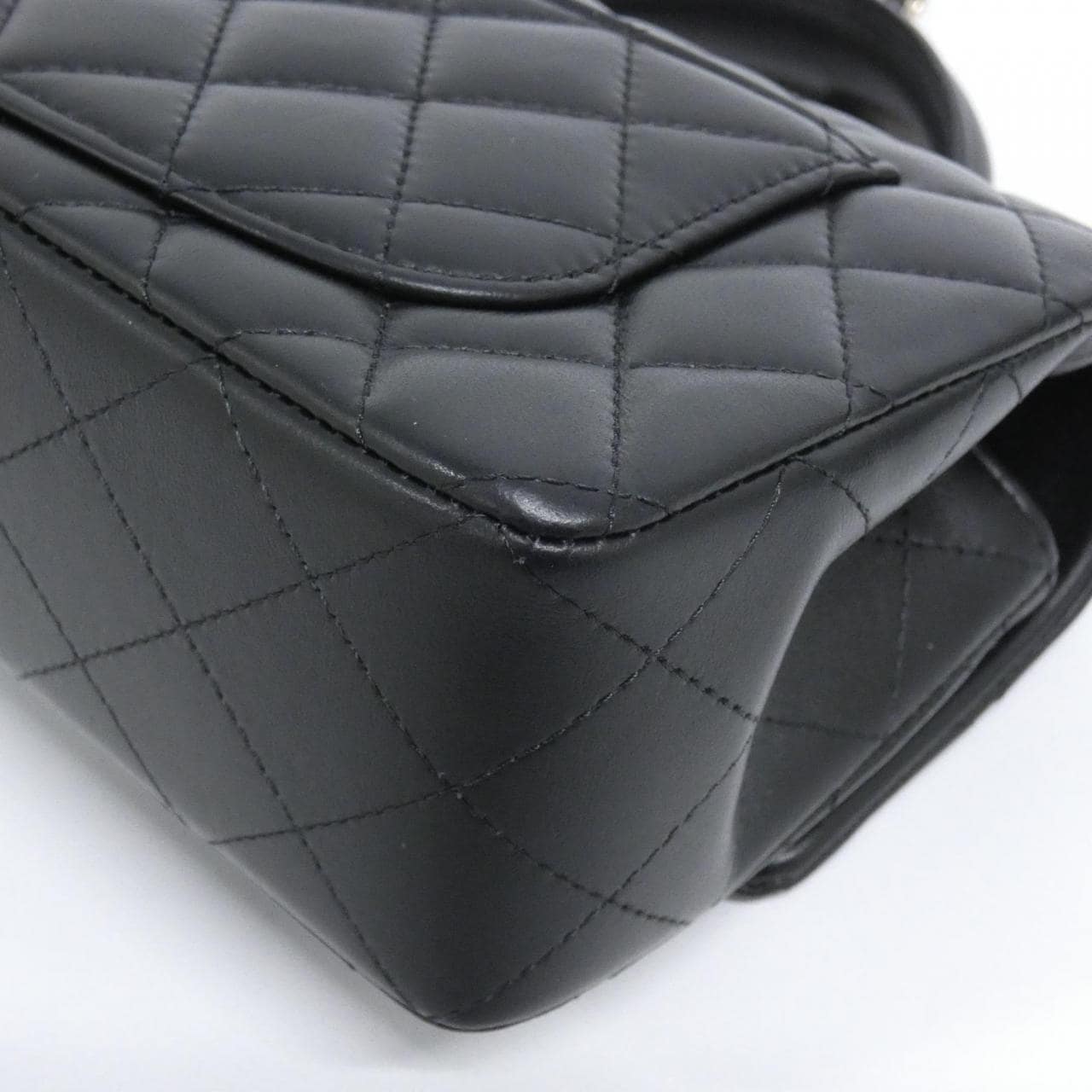 シャネル AS2431 バッグ