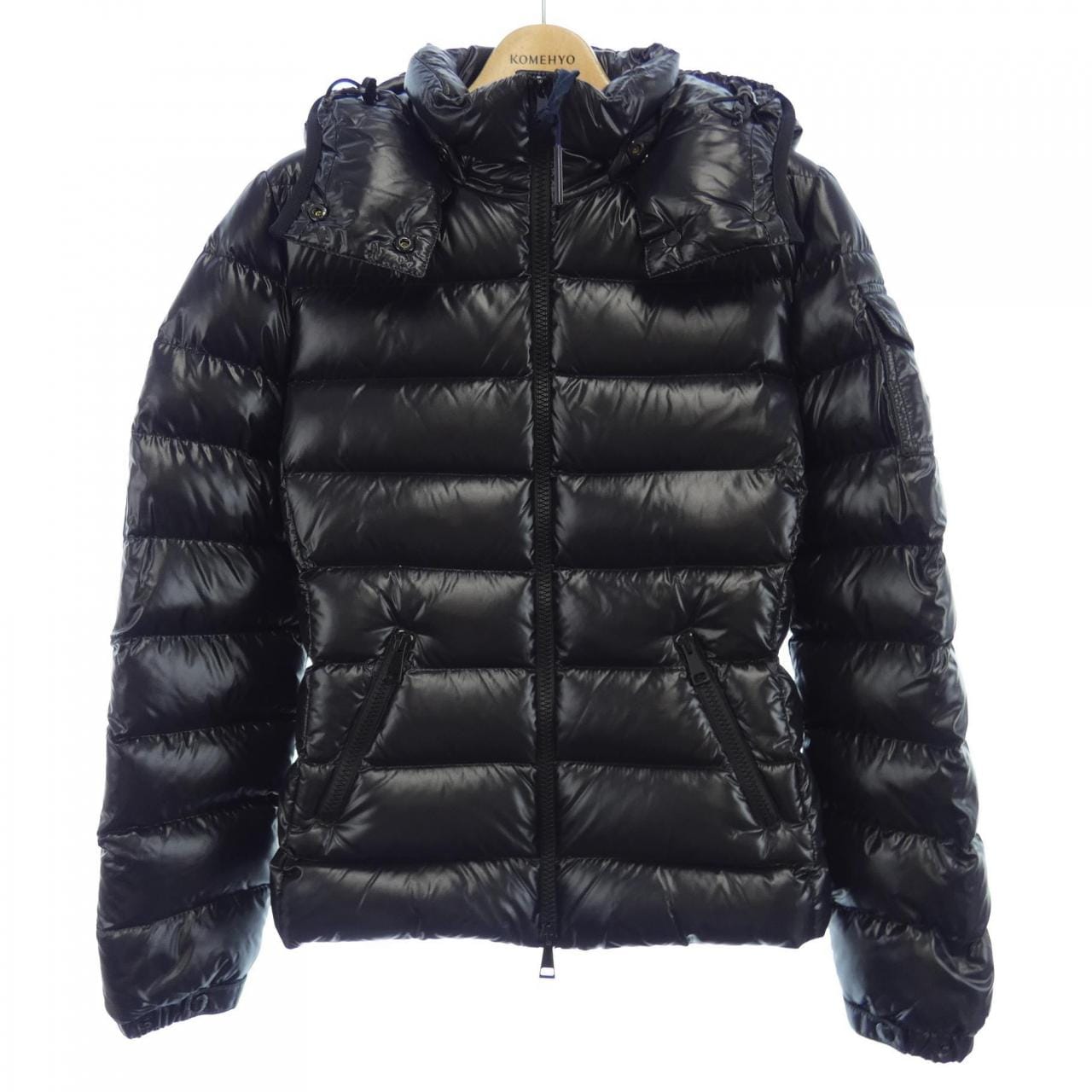 モンクレール MONCLER ダウンジャケット