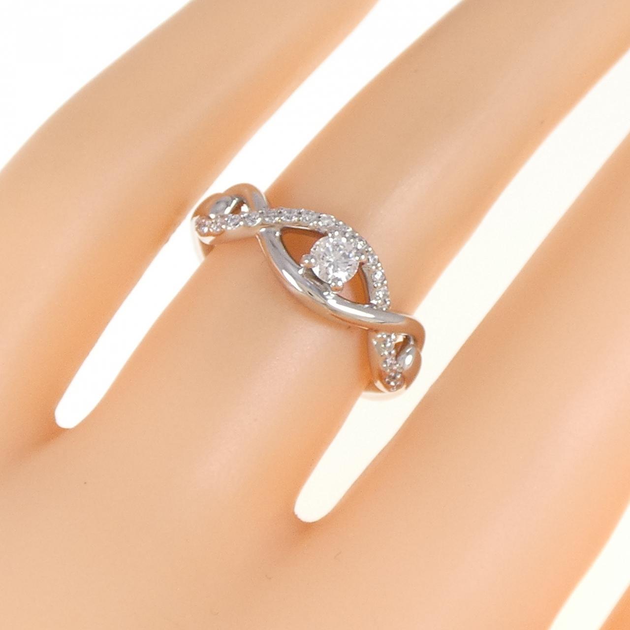 PT950 ダイヤモンド リング 0.154CT