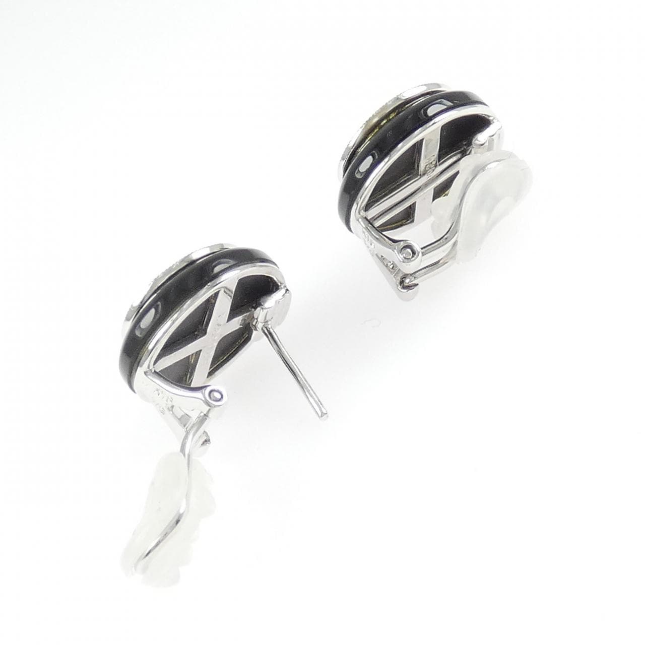 K18WG フラワー オニキス ピアス/イヤリング 10.11CT