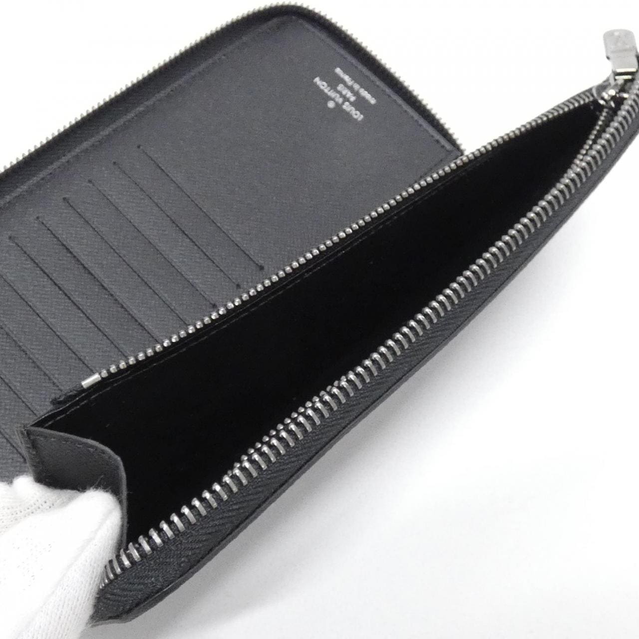 ルイヴィトン モノグラム エクリプス ジッピー ウォレット ヴェルティカル M62295 財布