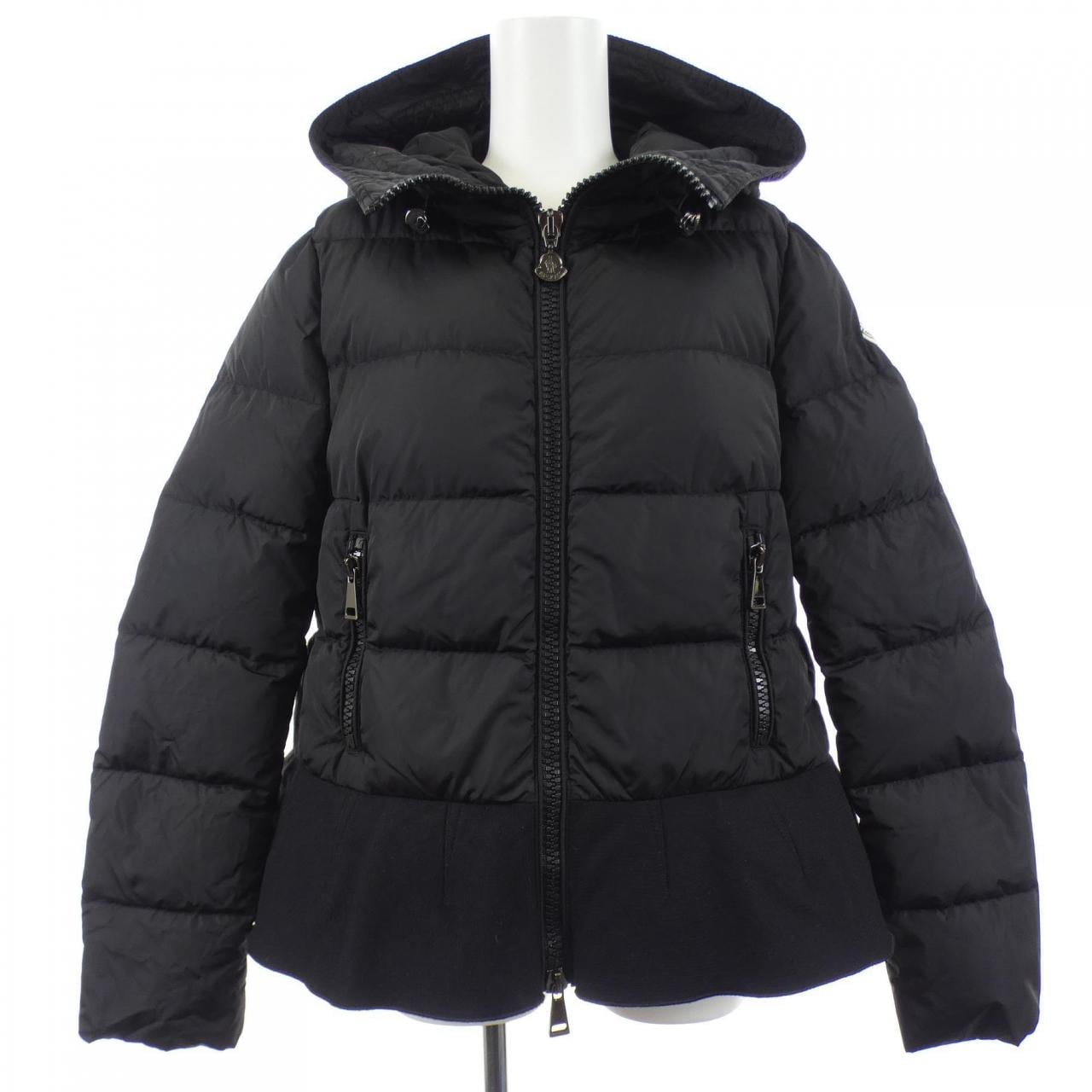モンクレール MONCLER NESEA ダウンジャケット