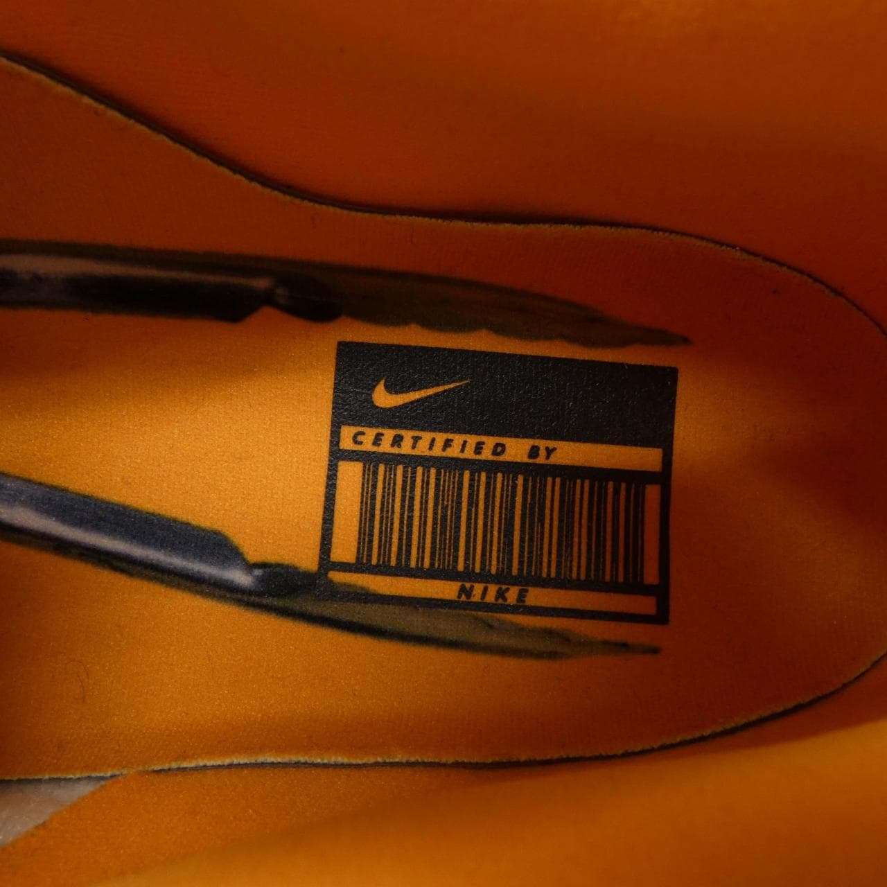 耐克NIKE运动鞋