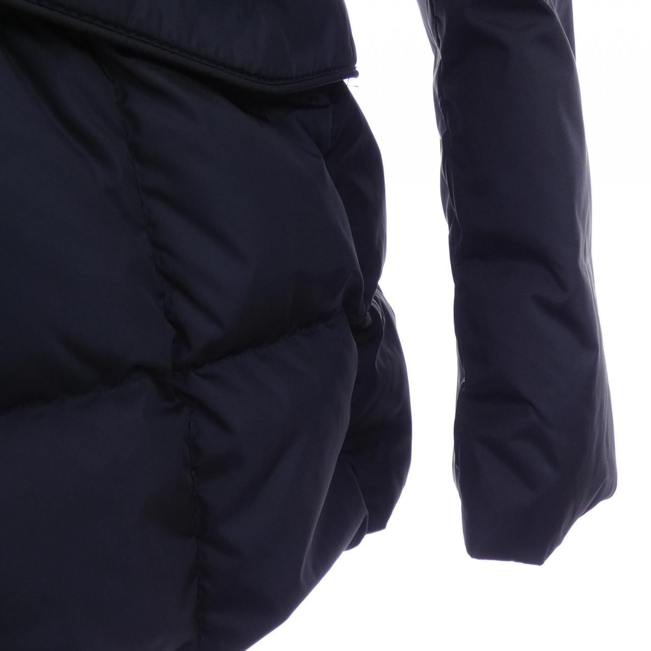 モンクレール MONCLER BARBUDA ダウンジャケット