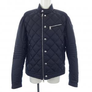 モンクレール MONCLER ダウンジャケット