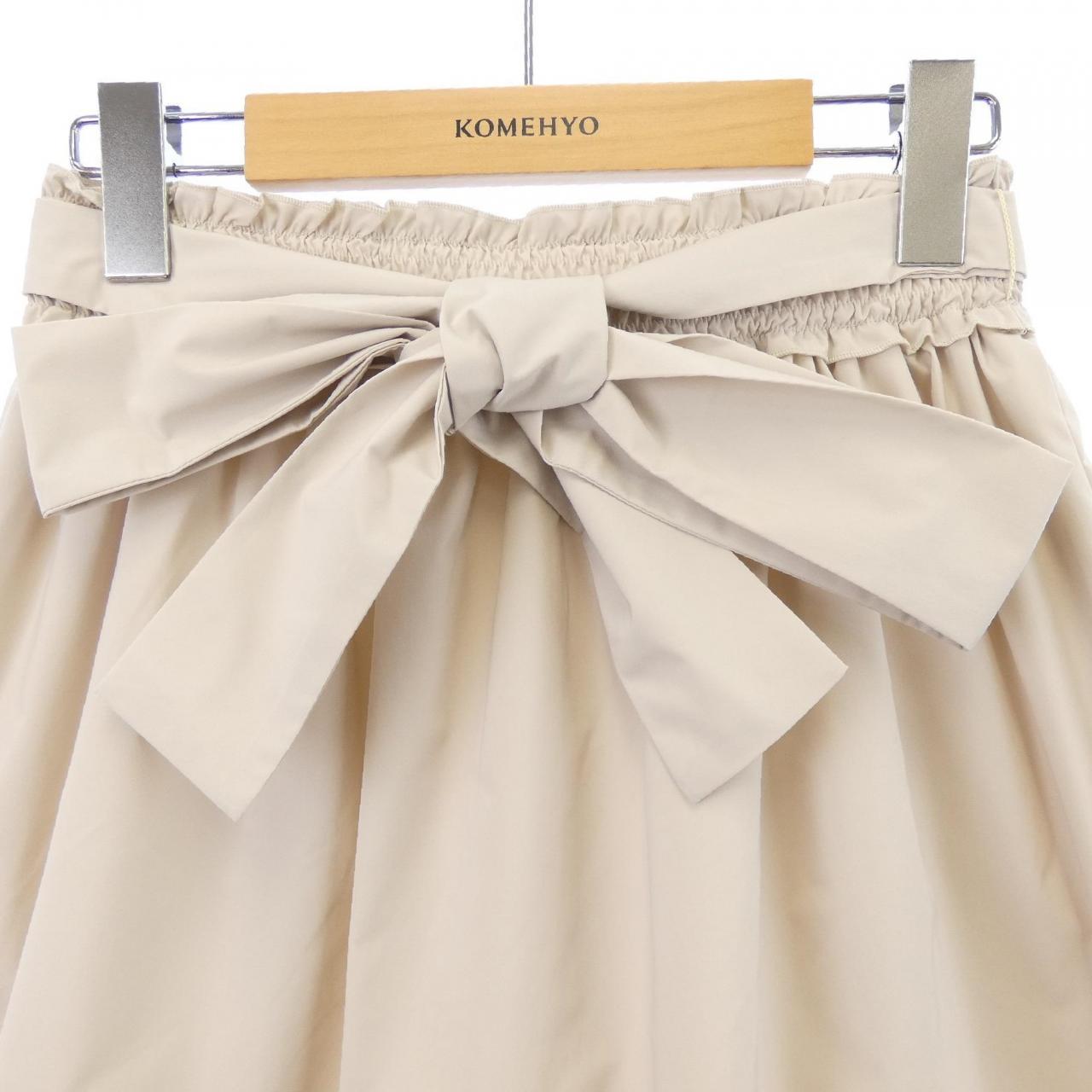 トゥービーシック TO BE CHIC スカート