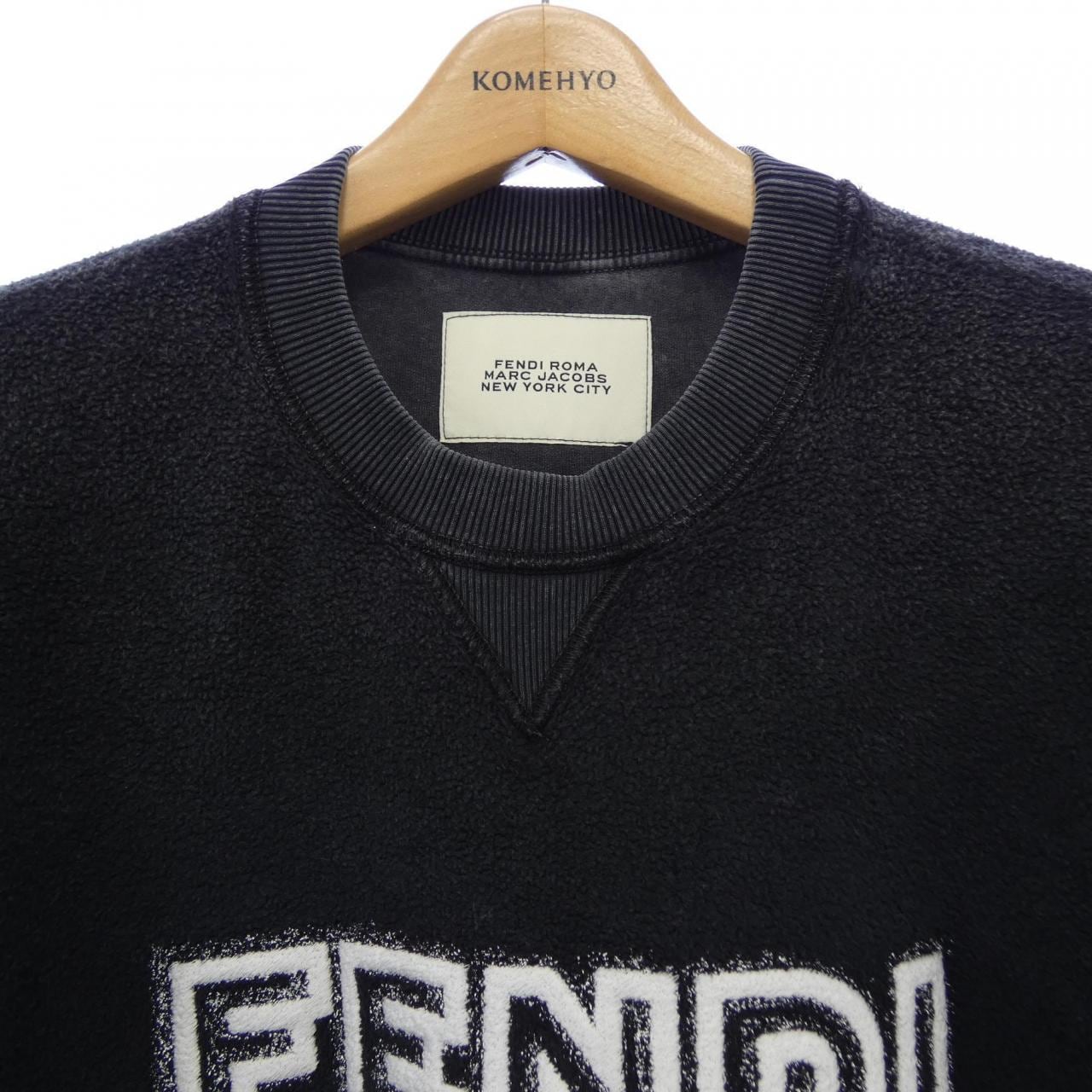 フェンディ FENDI FY1212 AM18 スウェット