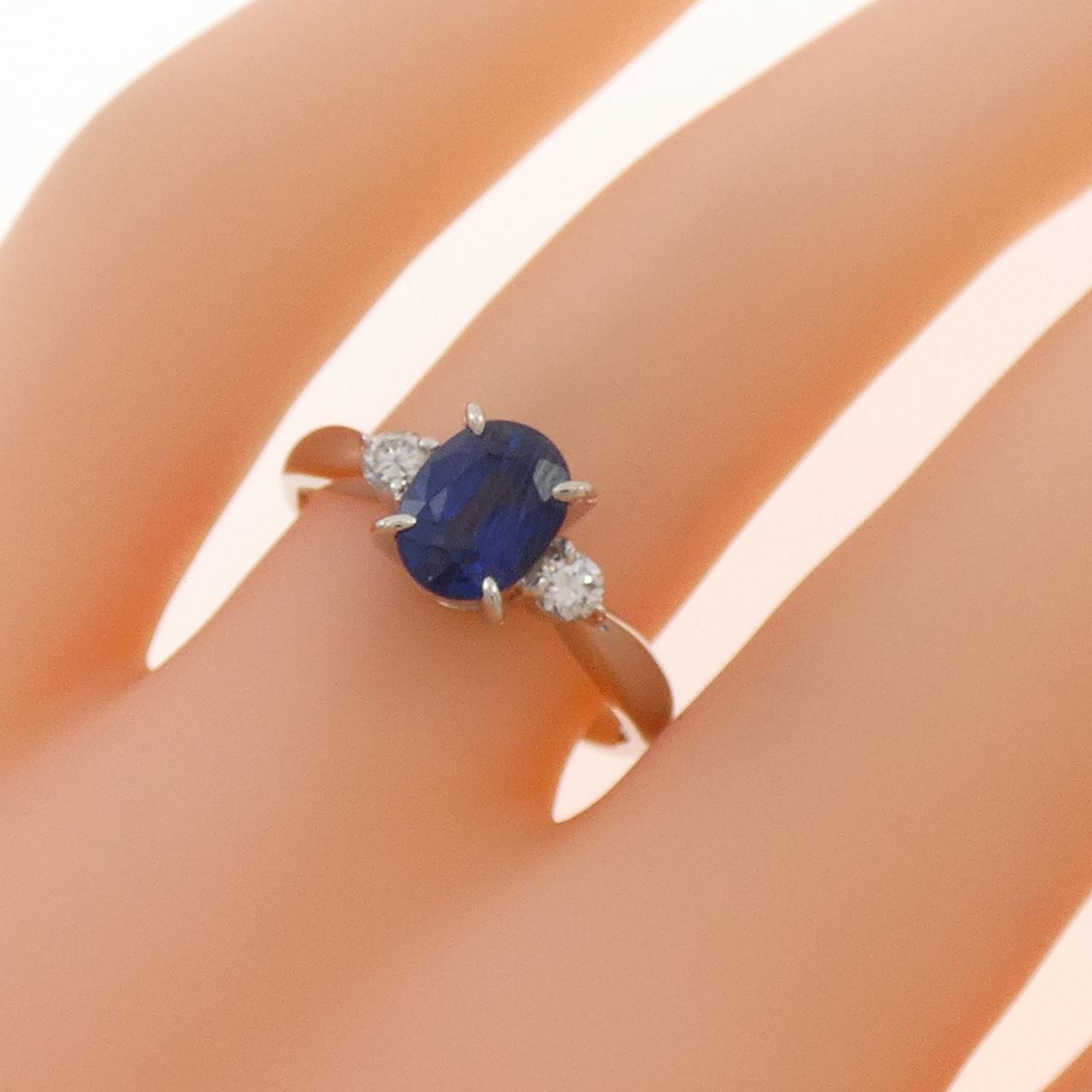 PT900 サファイヤ リング 1.29CT