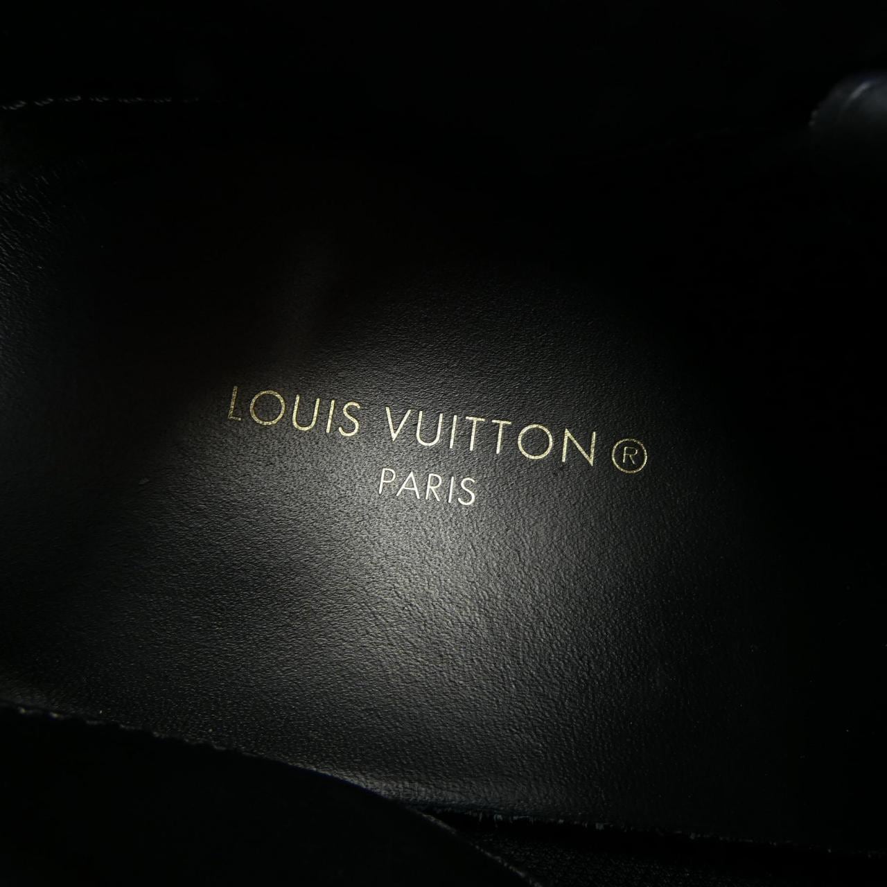 LOUIS LOUIS VUITTON sneakers