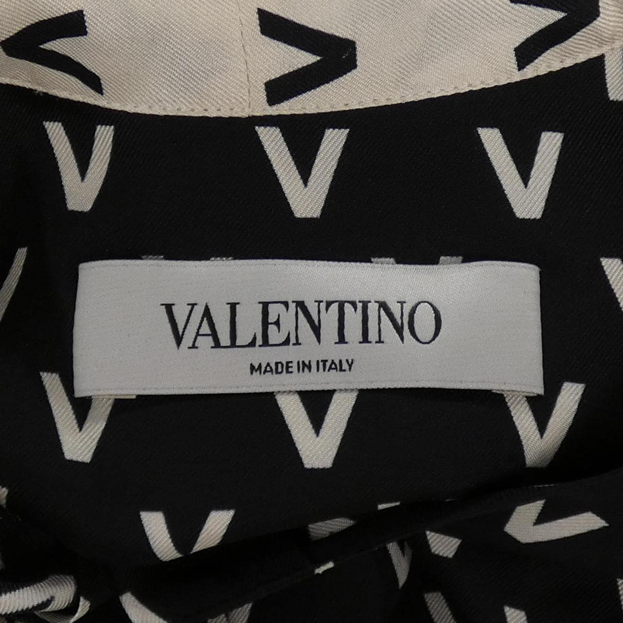 ヴァレンティノ VALENTINO TB3AB16Q54K シャツ