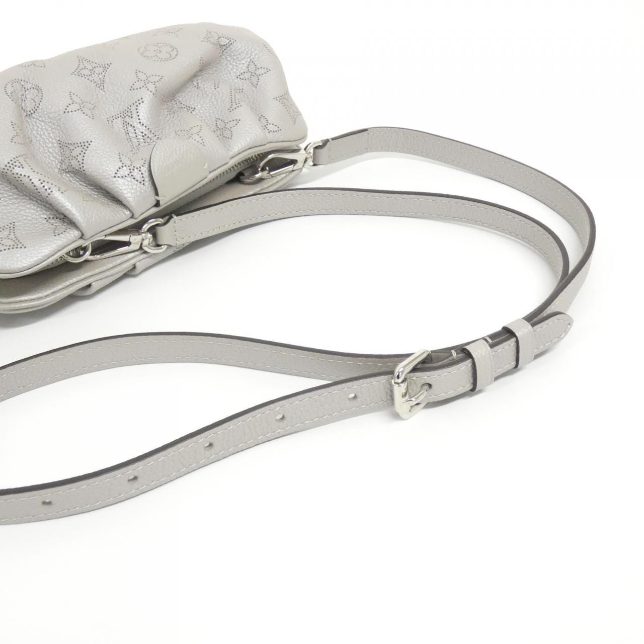 ルイヴィトン マヒナ スカラ ミニ M80904 ショルダーバッグ