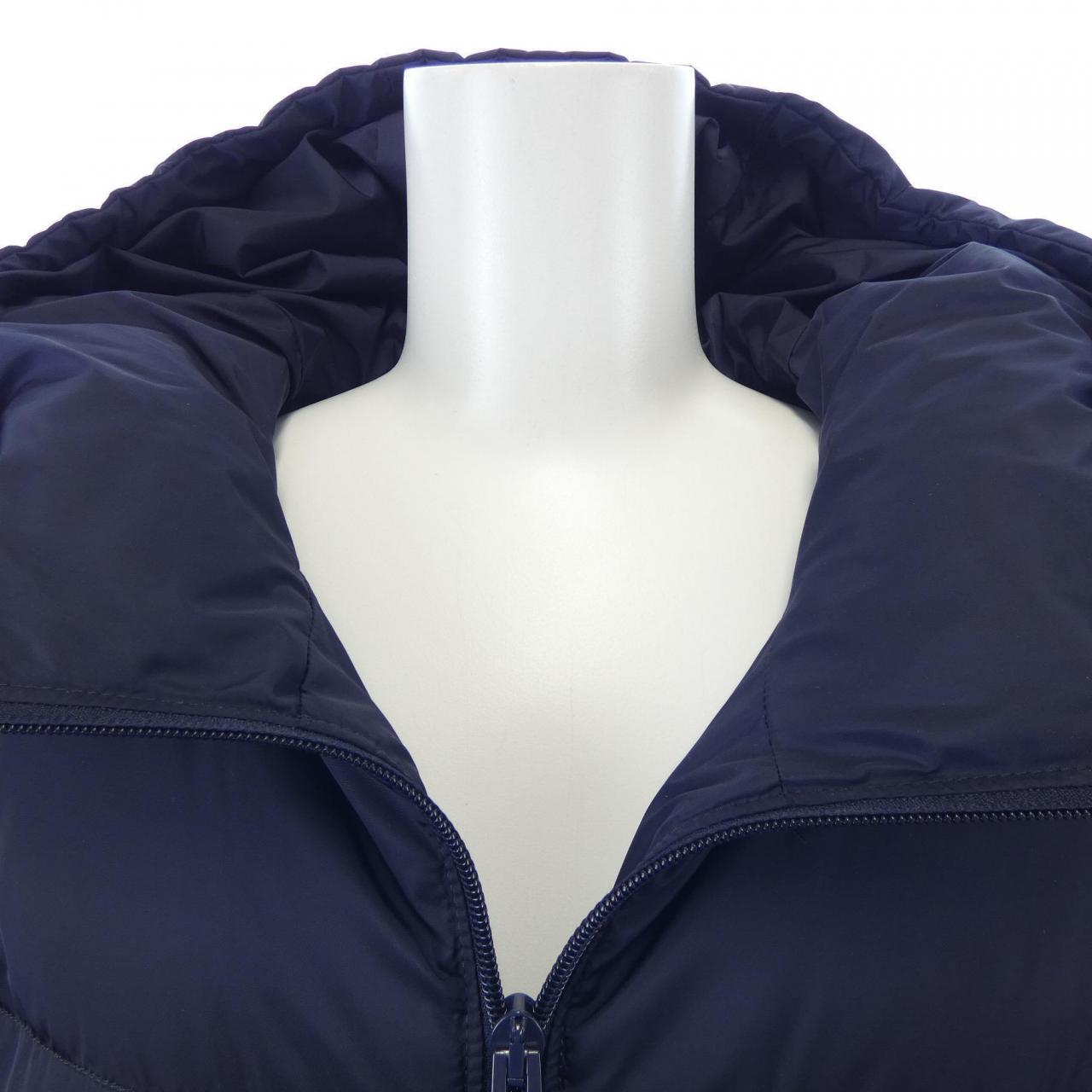 プラダ PRADA 29F430 S192 1WQ9 ダウンコート