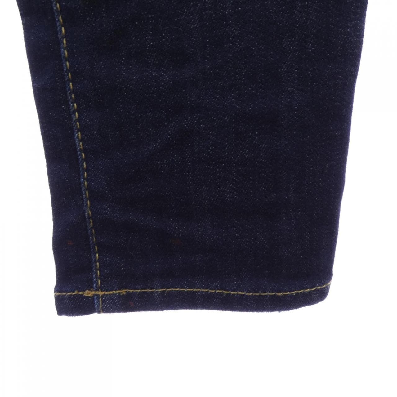 ディースクエアード DSQUARED2 S75LB0352 ジーンズ