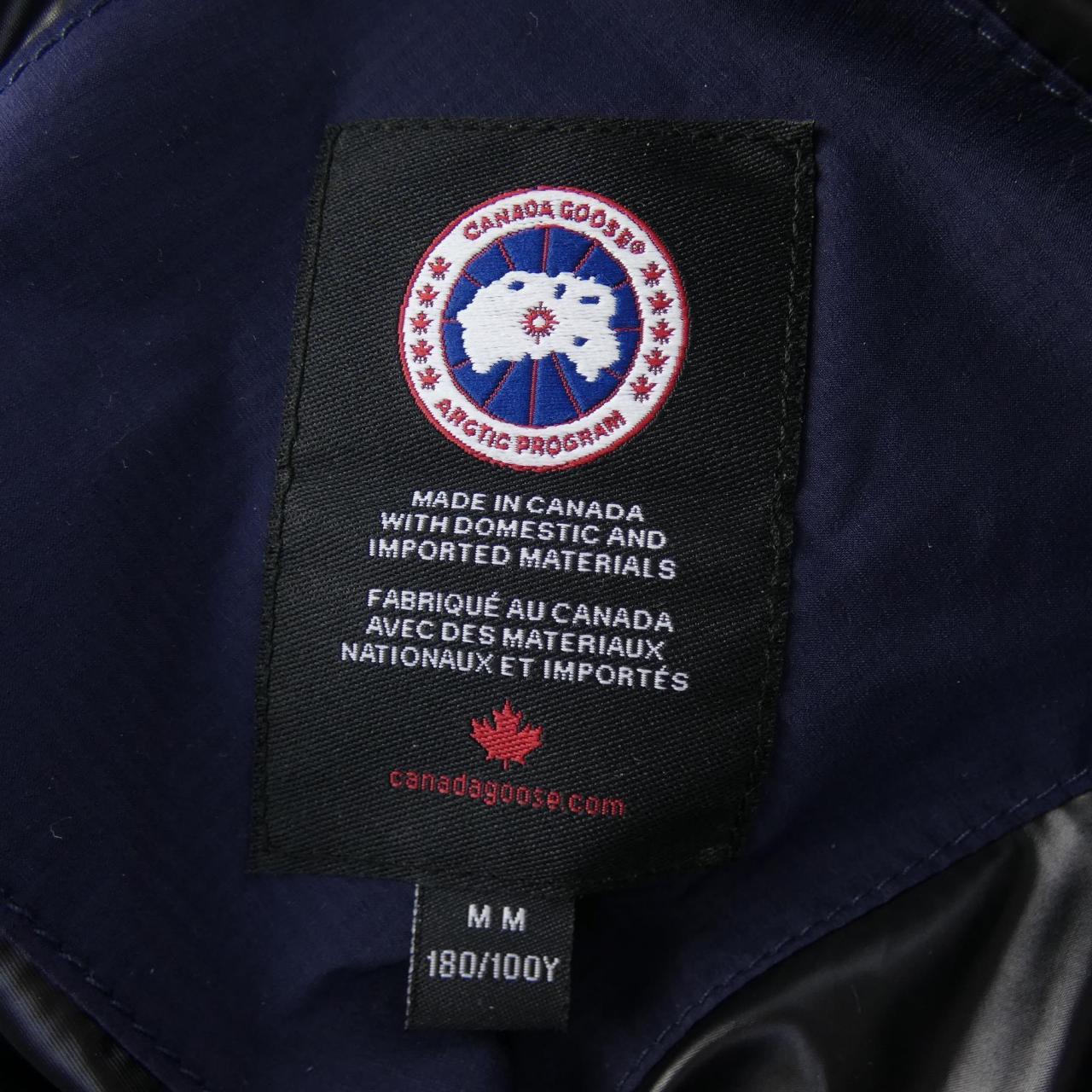 カナダグース CANADA GOOSE ダウンジャケット