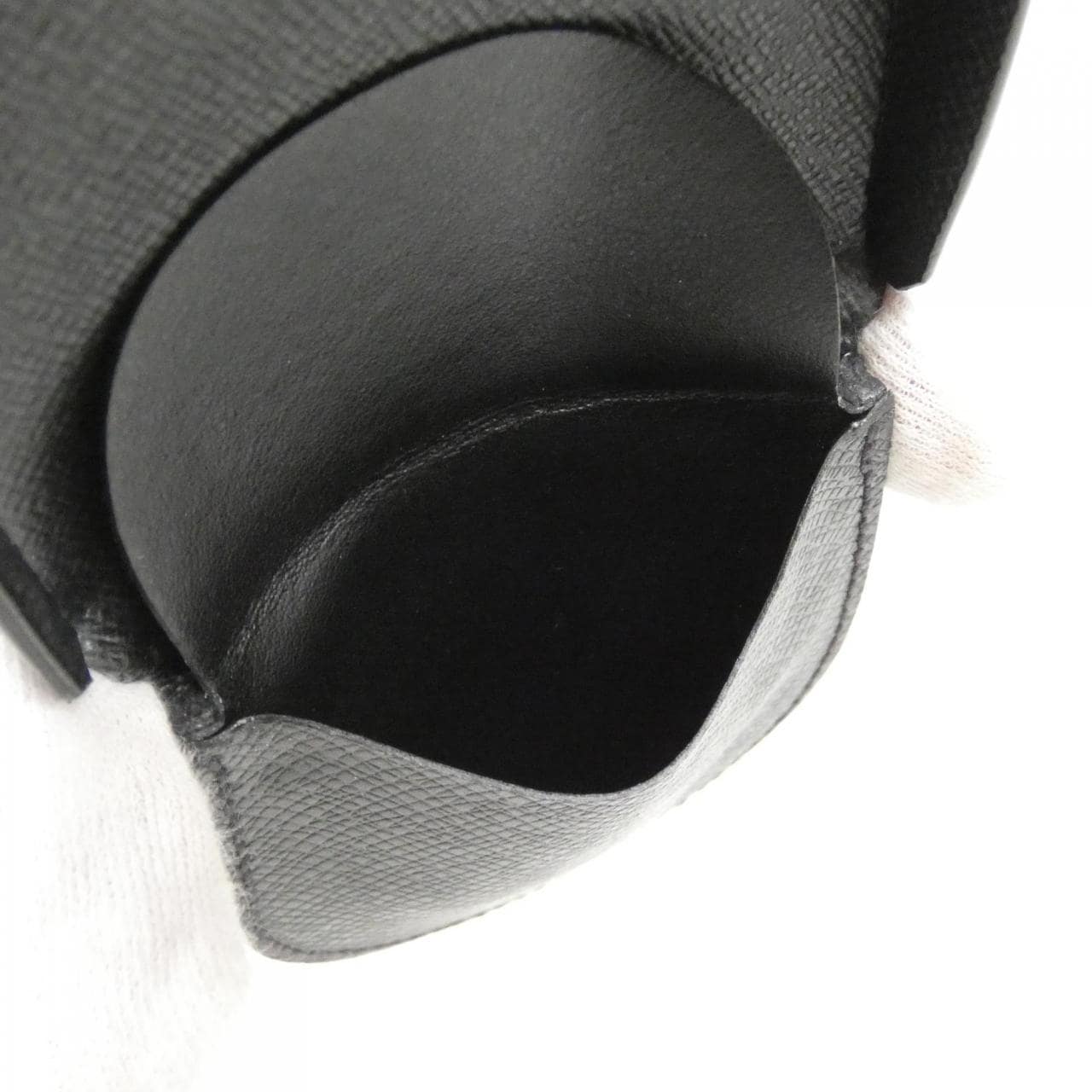 ルイヴィトン タイガ ポルト モネ キュヴェット M64422 コインケース