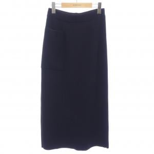 エイトン ATON スカート