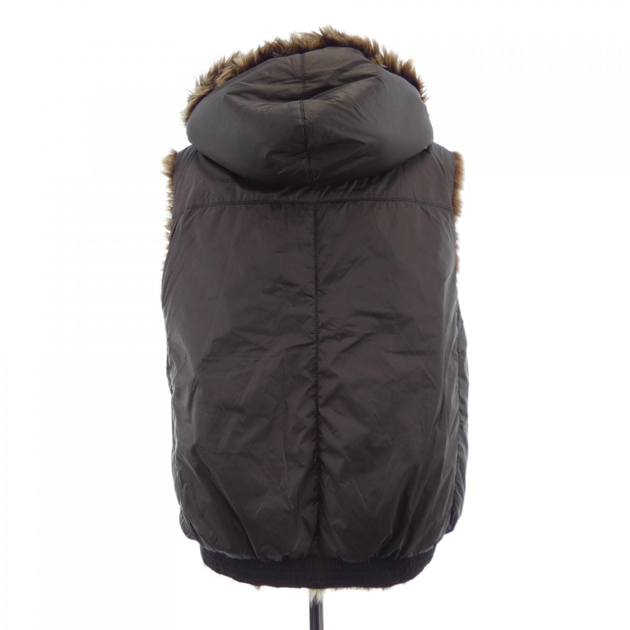 ブルネロクチネリ BRUNELLO CUCINELLI MPMFB8760 ベスト