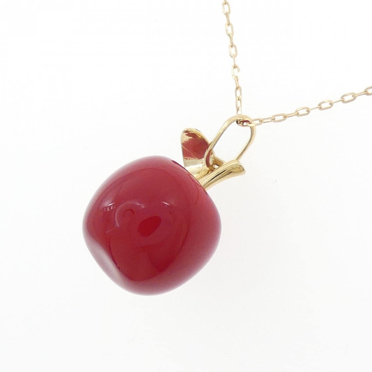 ウノアエレ 樹脂 ネックレス