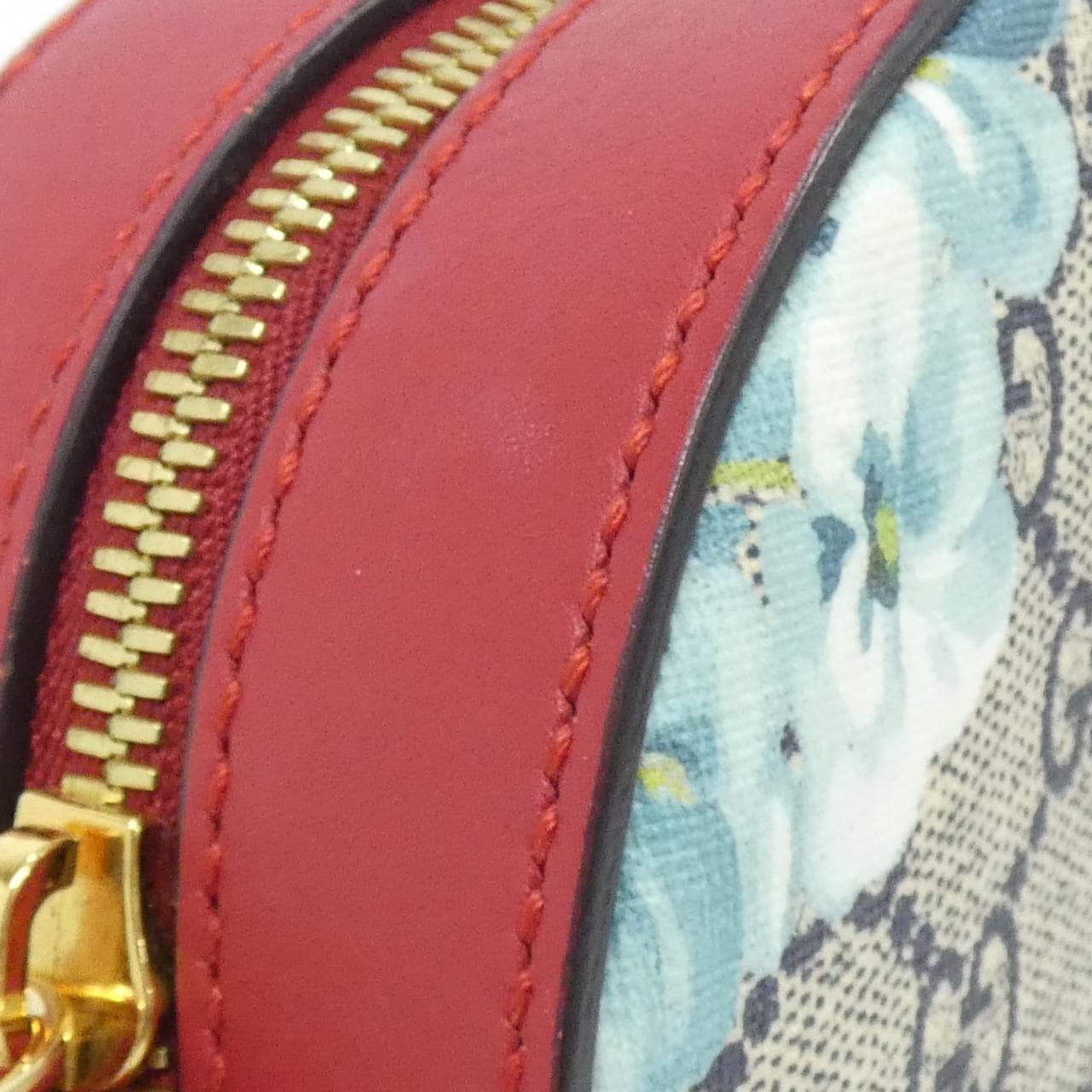 グッチ GG BLOOMS 546313 KU2IG ショルダーバッグ