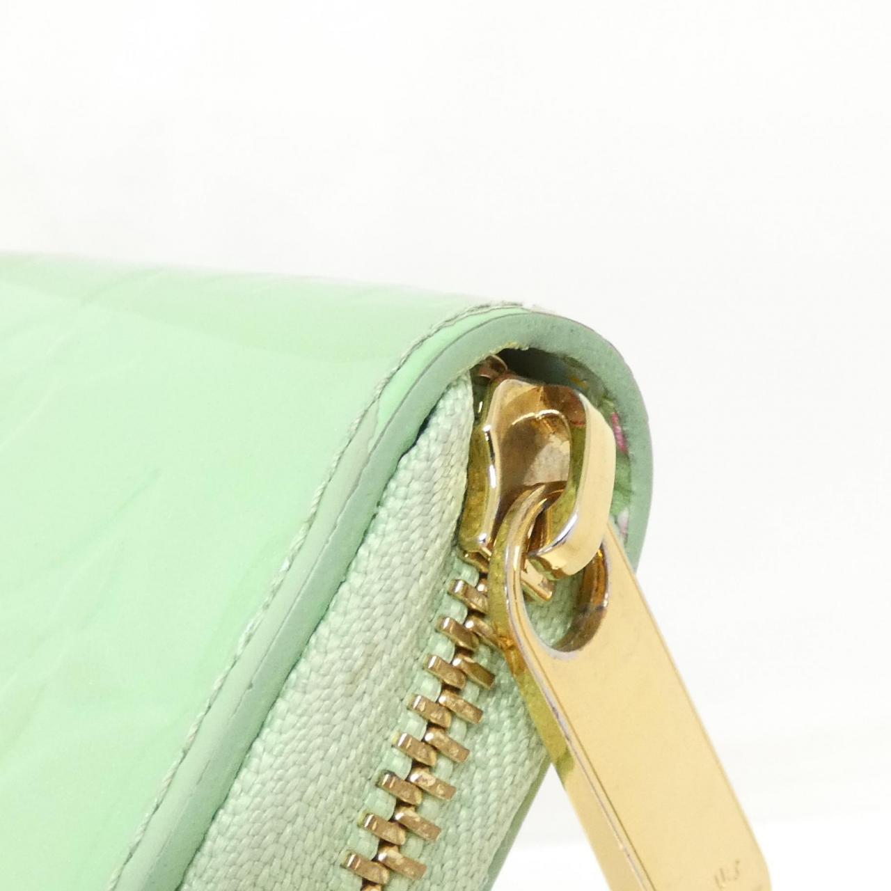 ルイヴィトン ヴェルニ ジッピー ウォレット M82065 財布