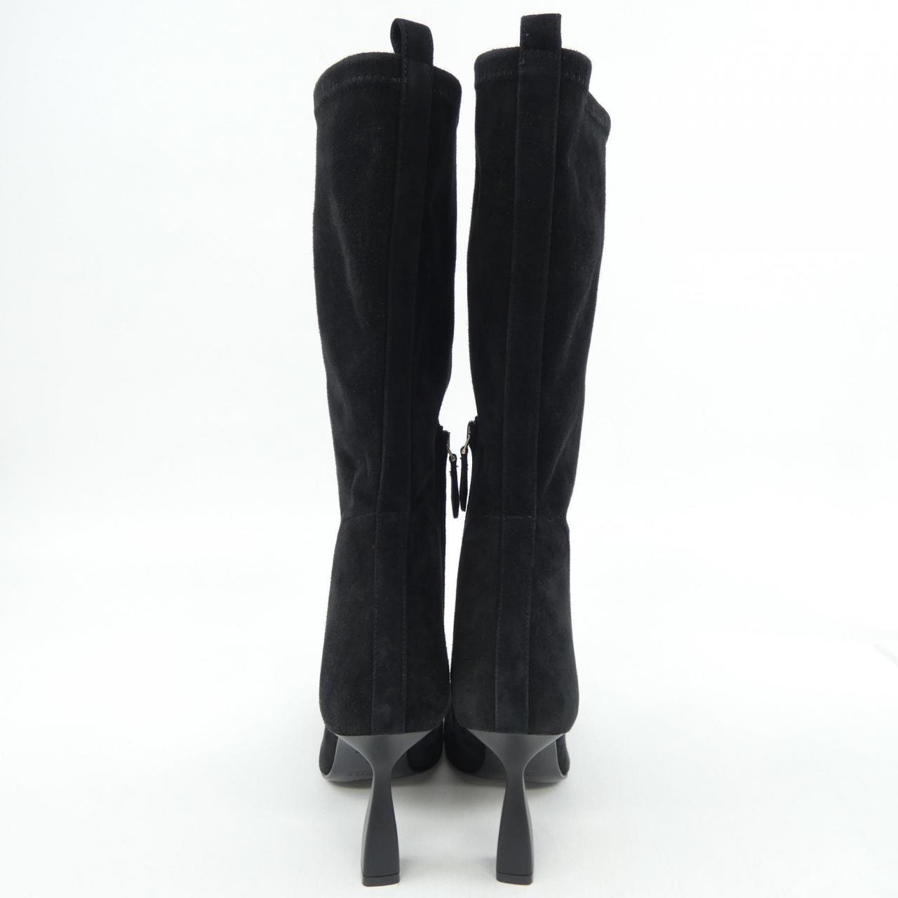 HERMES HALO 232230Z 靴子