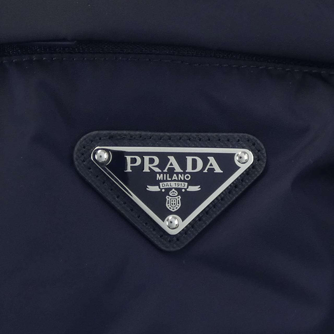 プラダ PRADA トライアングルロゴ 29F430 S192 1WQ9 ダウンコート