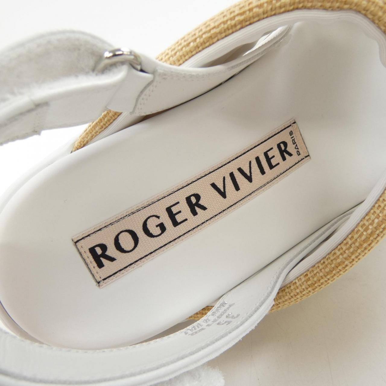 ロジェヴィヴィエ ROGER VIVIER サンダル