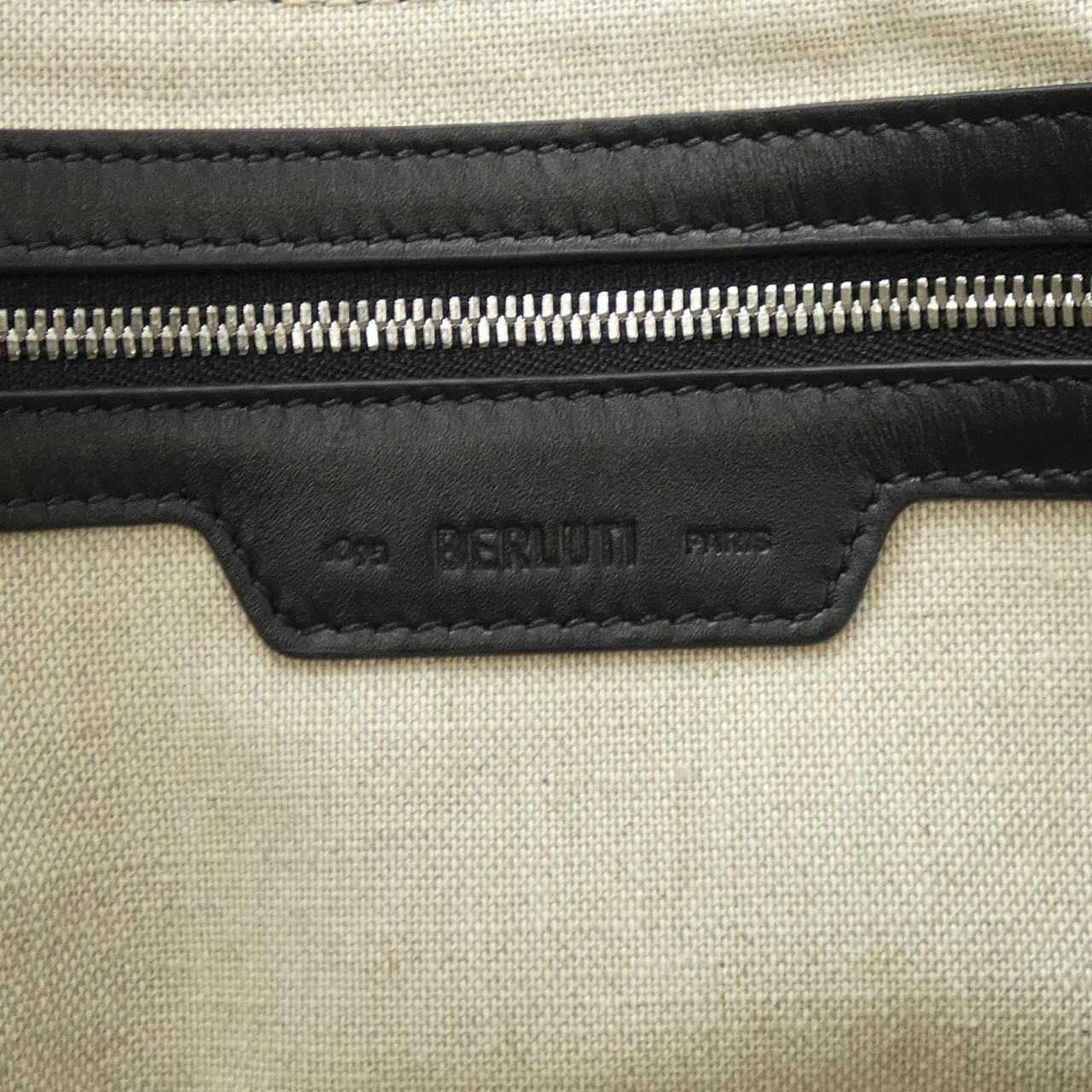 ベルルッティ Berluti レイトアワースクリットソフトレザーショッパー BAG