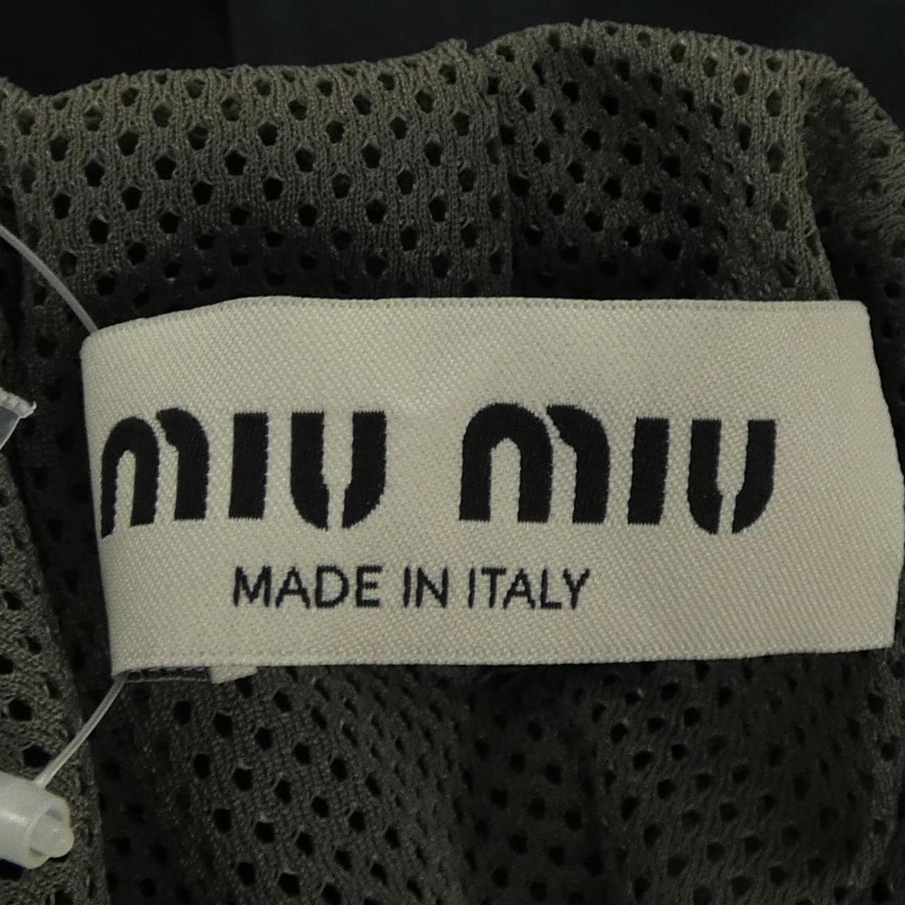 ミュウミュウ MIU MIU MP1880 SOOO 121G ショートパンツ