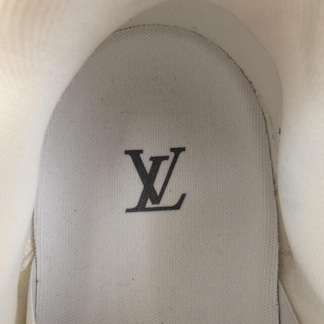 ルイヴィトン LOUIS VUITTON スニーカー