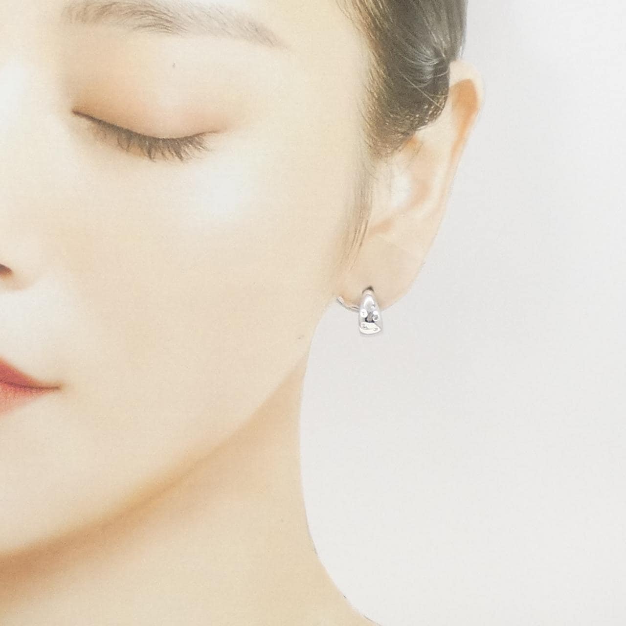 K18WG ダイヤモンド ピアス 0.10CT