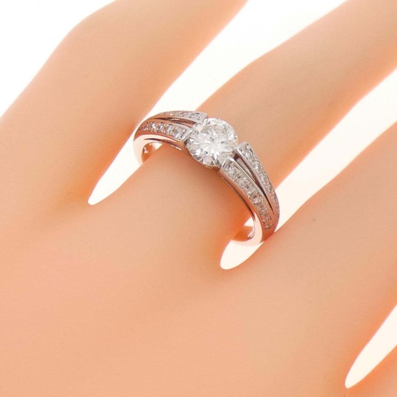 PT900 ダイヤモンド リング 0.64CT