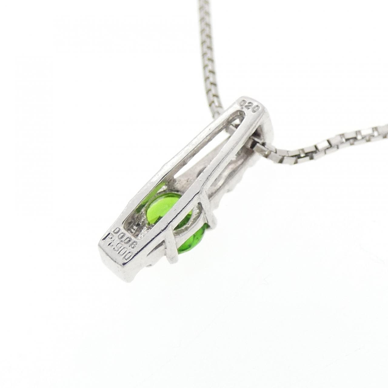 PT900/K18WG デマントイドガーネット ネックレス 0.20CT