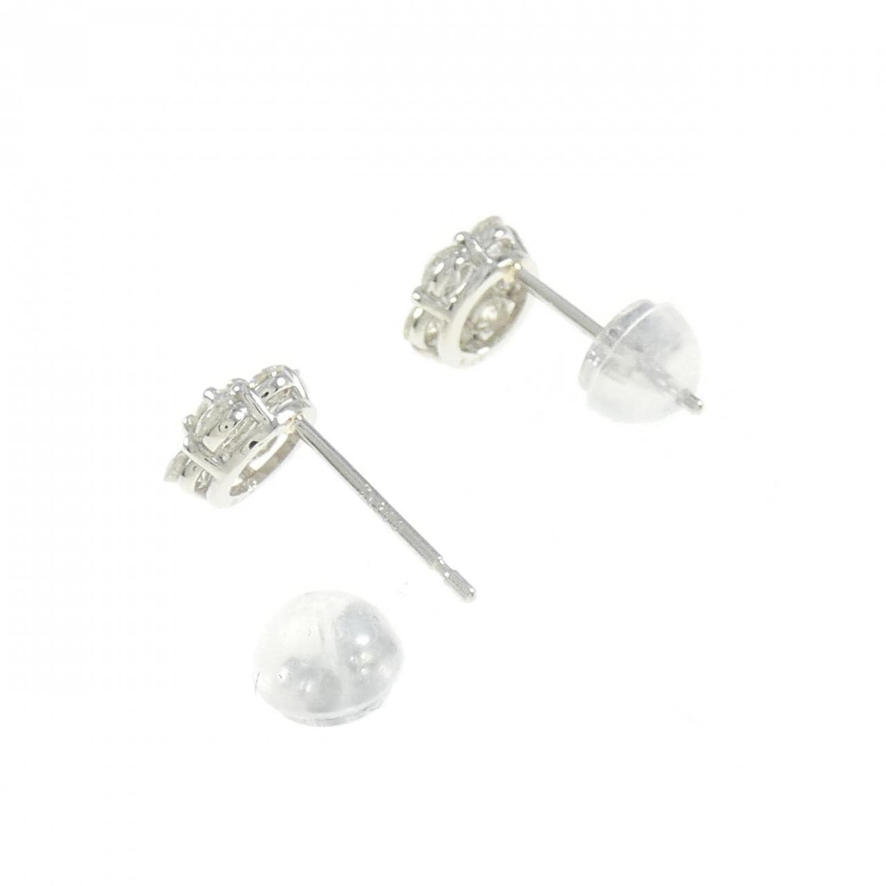 [BRAND NEW] PT Flower Diamond Earrings 0.60CT