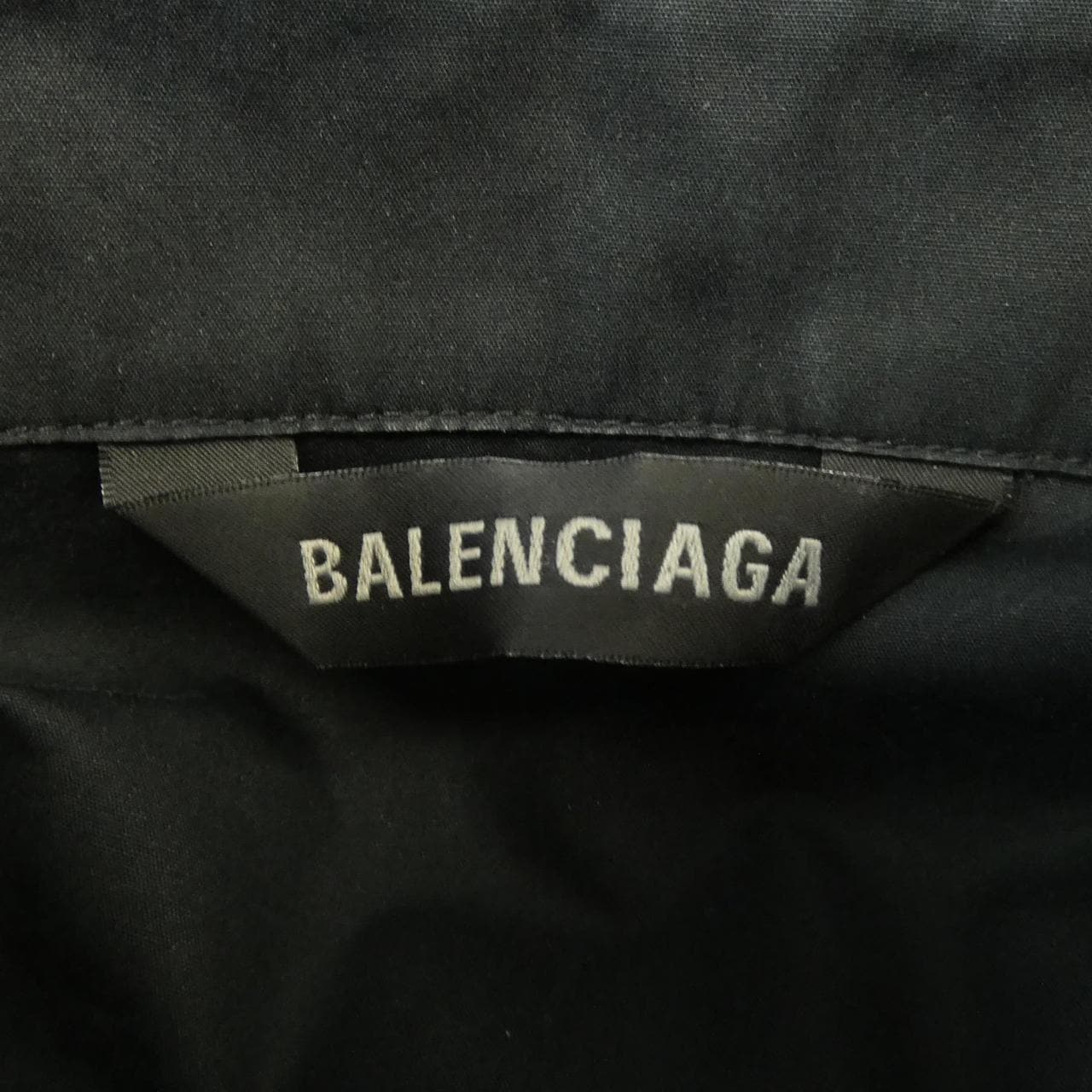 バレンシアガ BALENCIAGA 738761 TNM60 S／Sシャツ